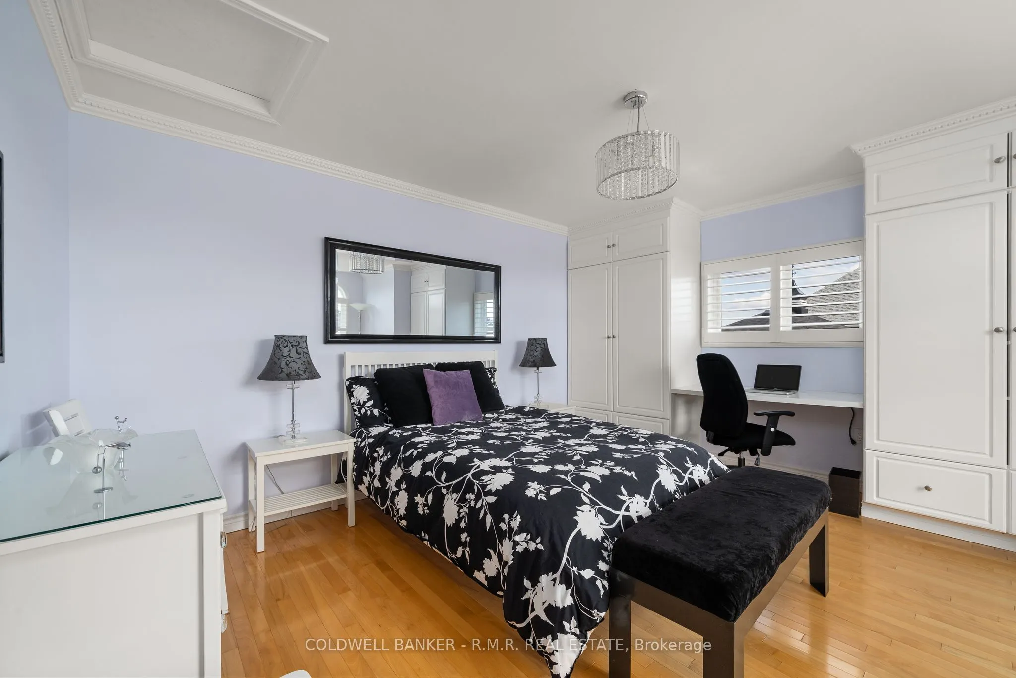 33 Lindway Place