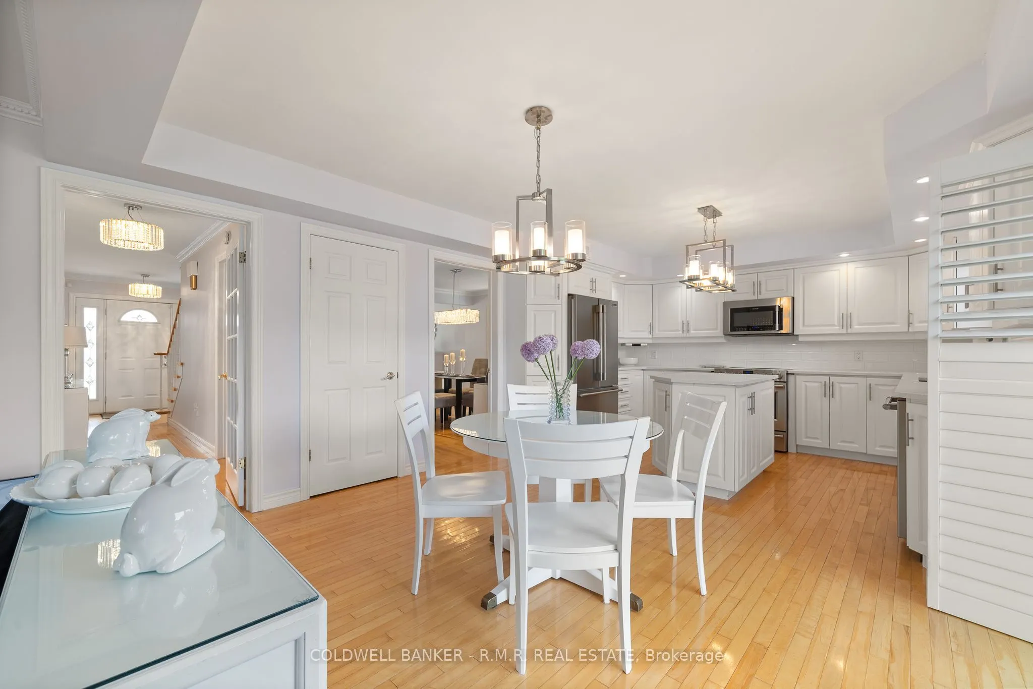 33 Lindway Place