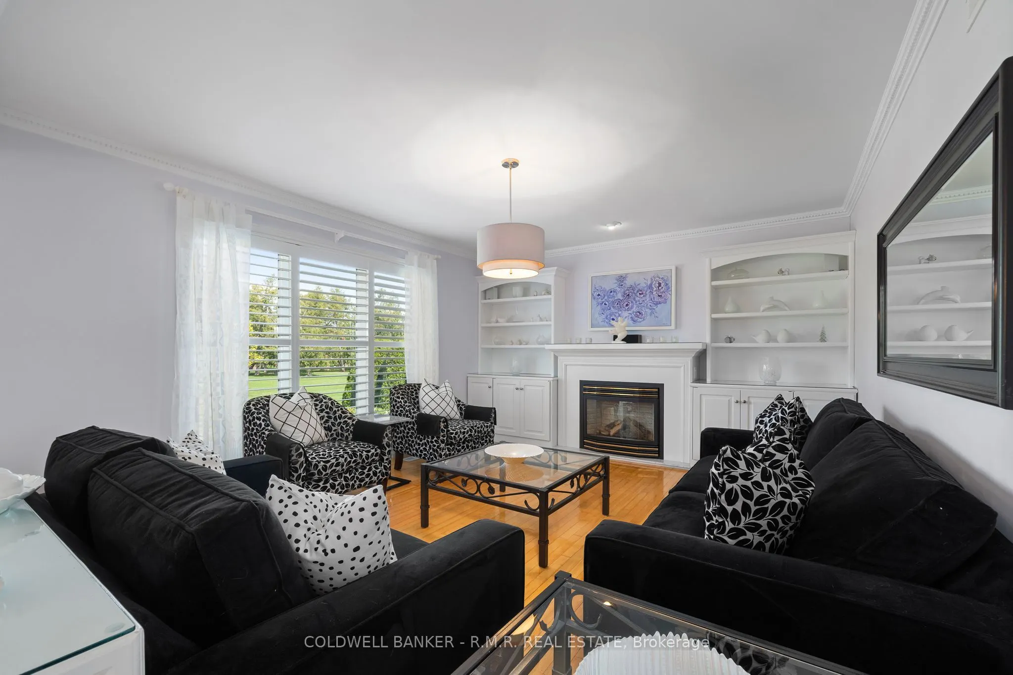 33 Lindway Place