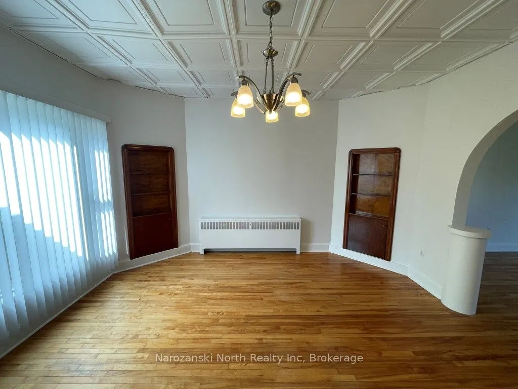 1 Lahaie Street