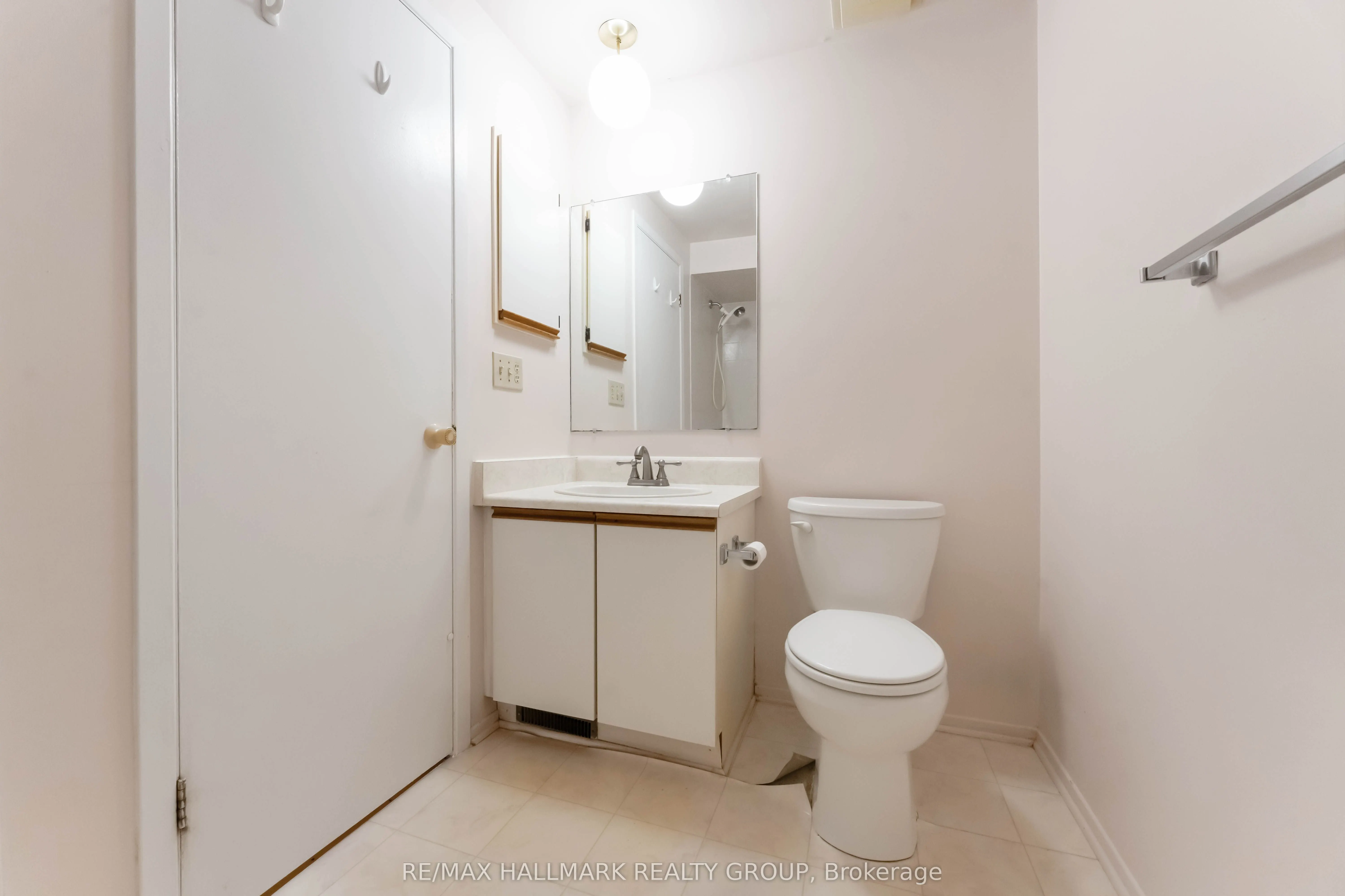 447 Canotia Place, #5