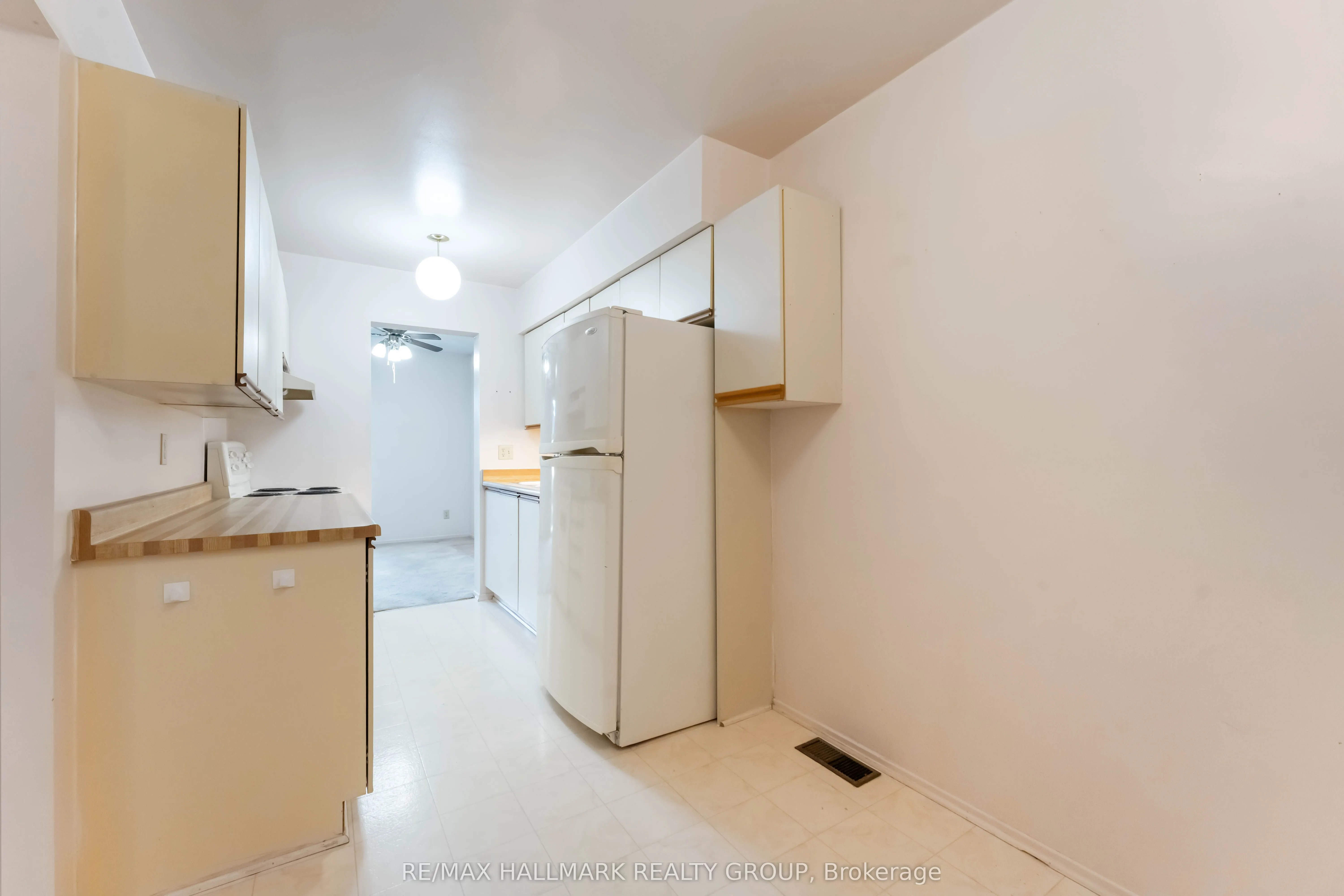 447 Canotia Place, #5