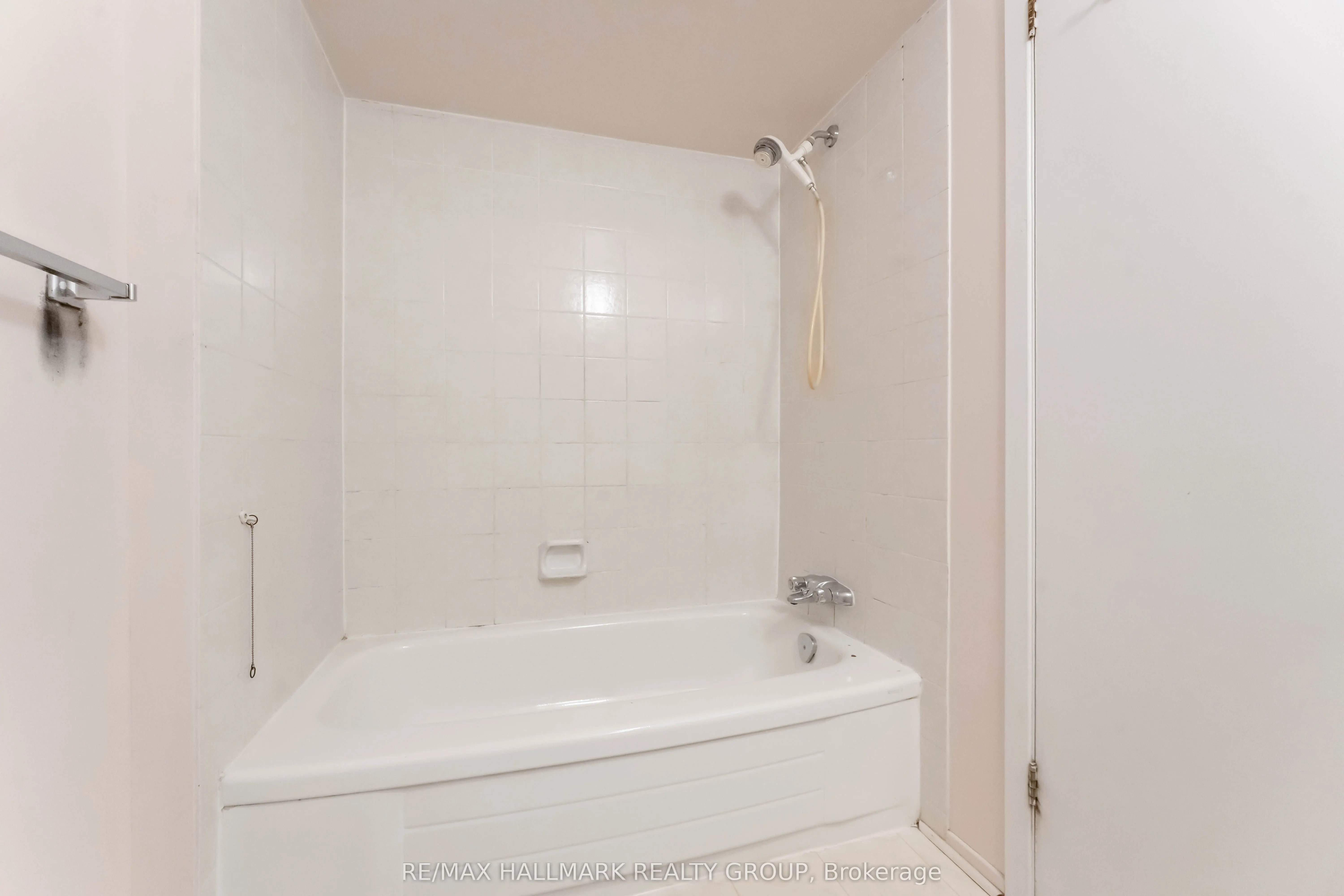 447 Canotia Place, #5