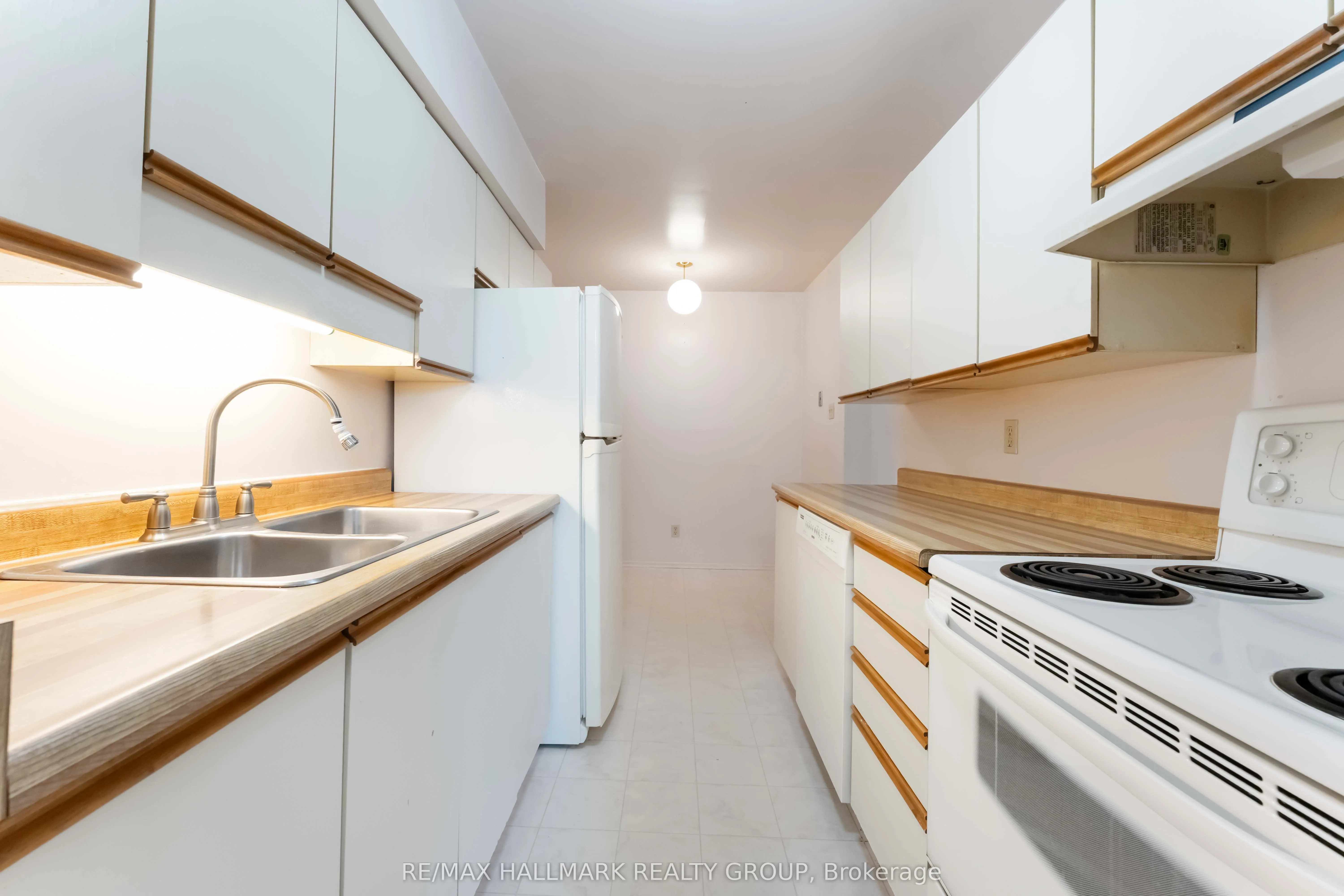 447 Canotia Place, #5
