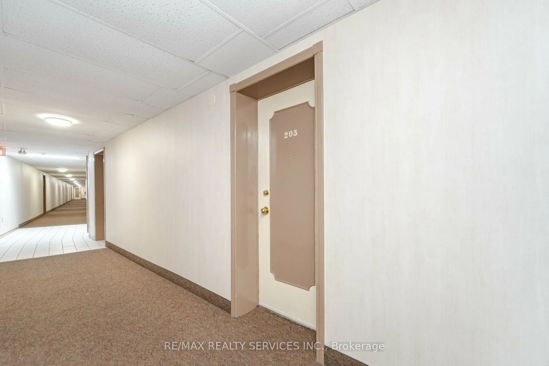 11 Woodman Drive S, #203