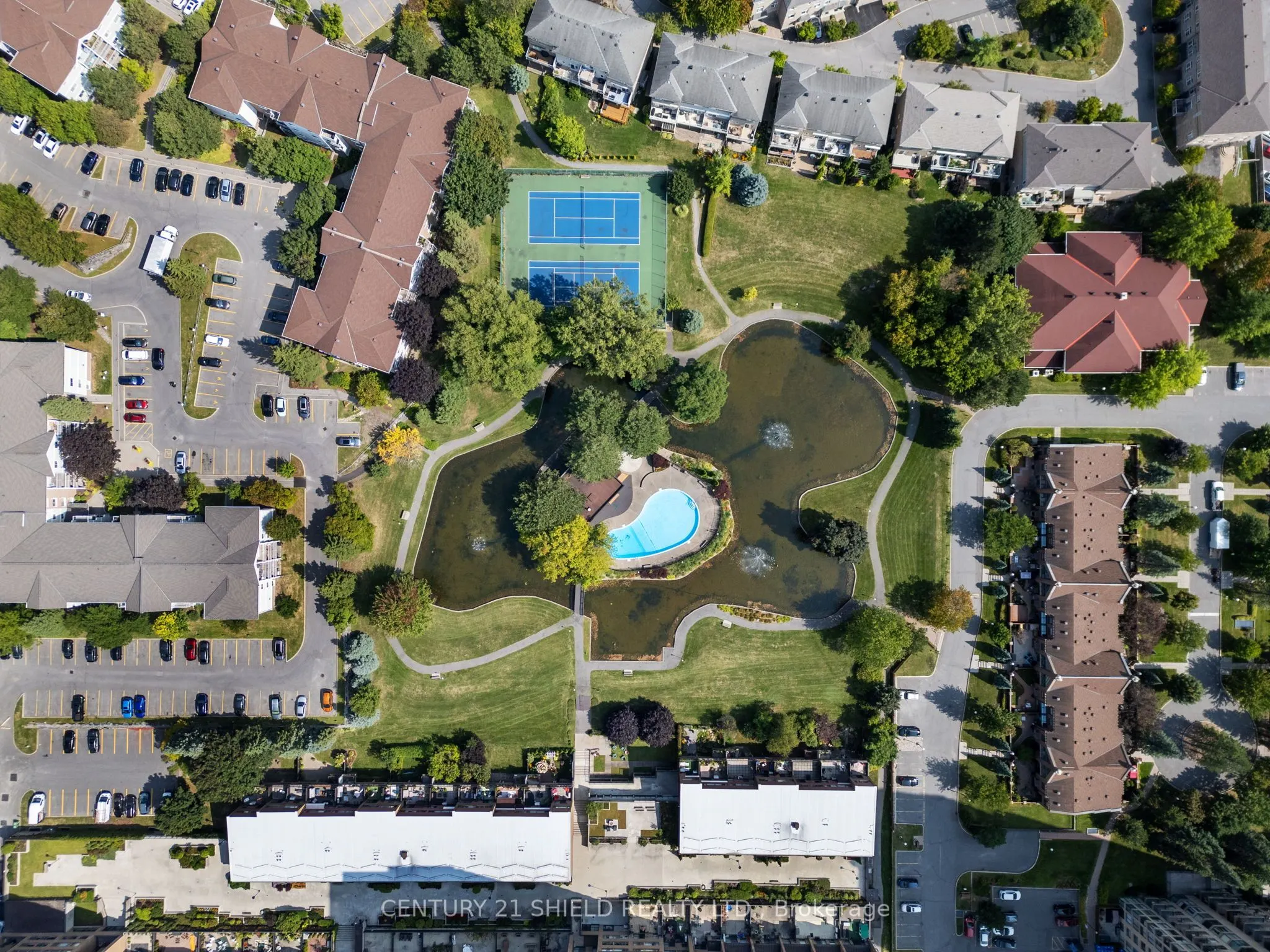 505 St Laurent Boulevard, #2102