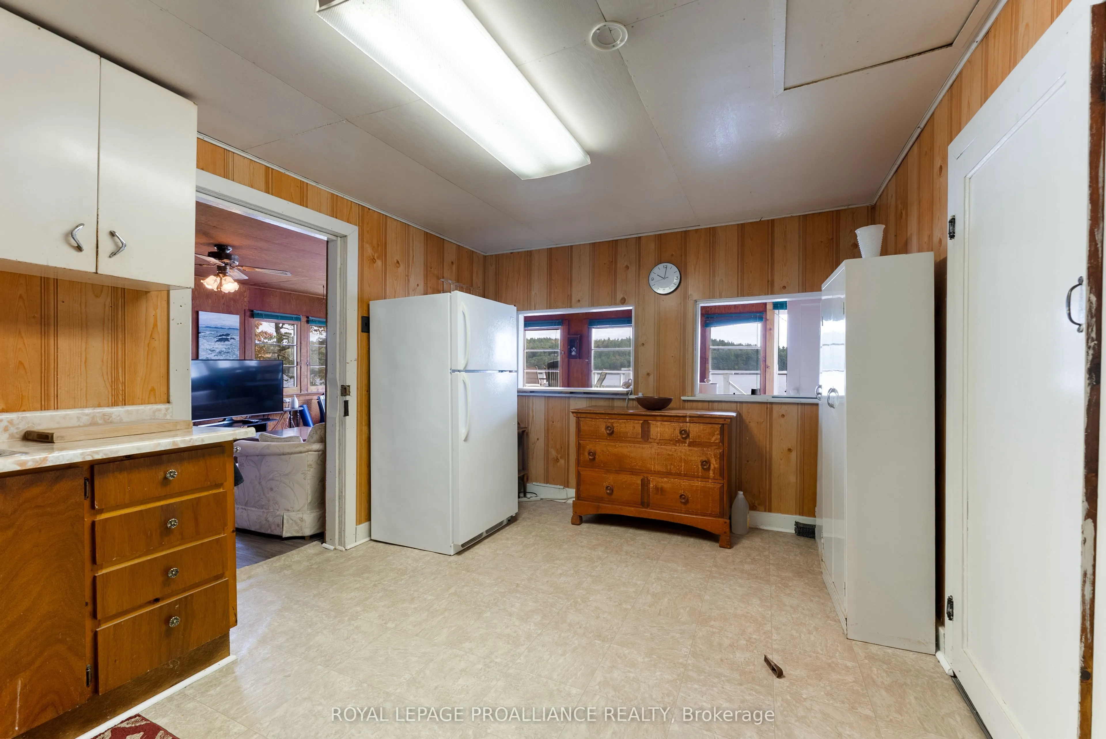 17547 Highway 41