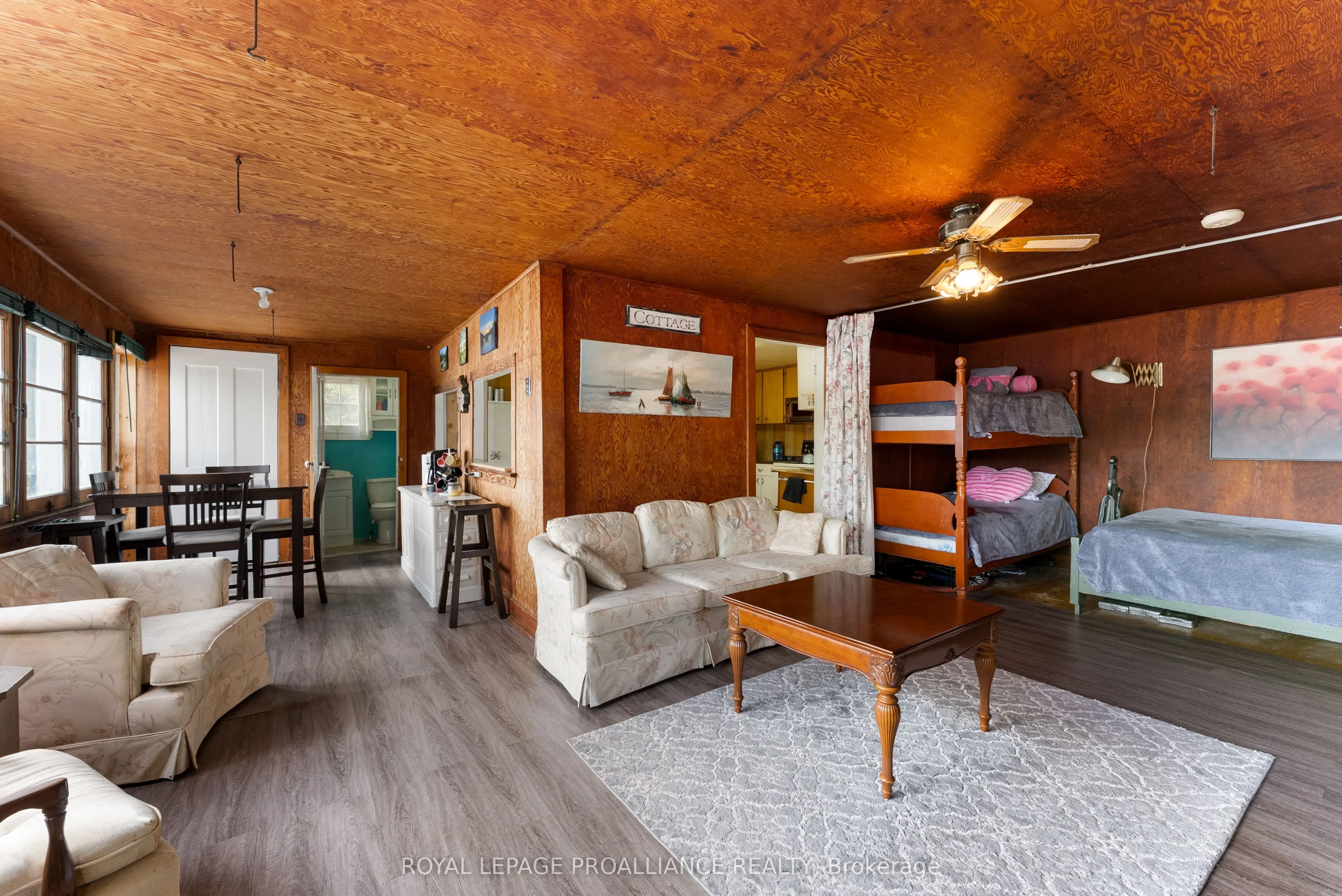 17547 Highway 41