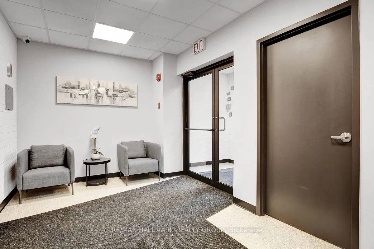 222 Guigues Avenue, #504