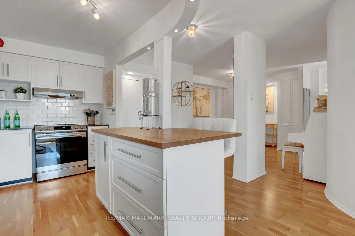 222 Guigues Avenue, #504