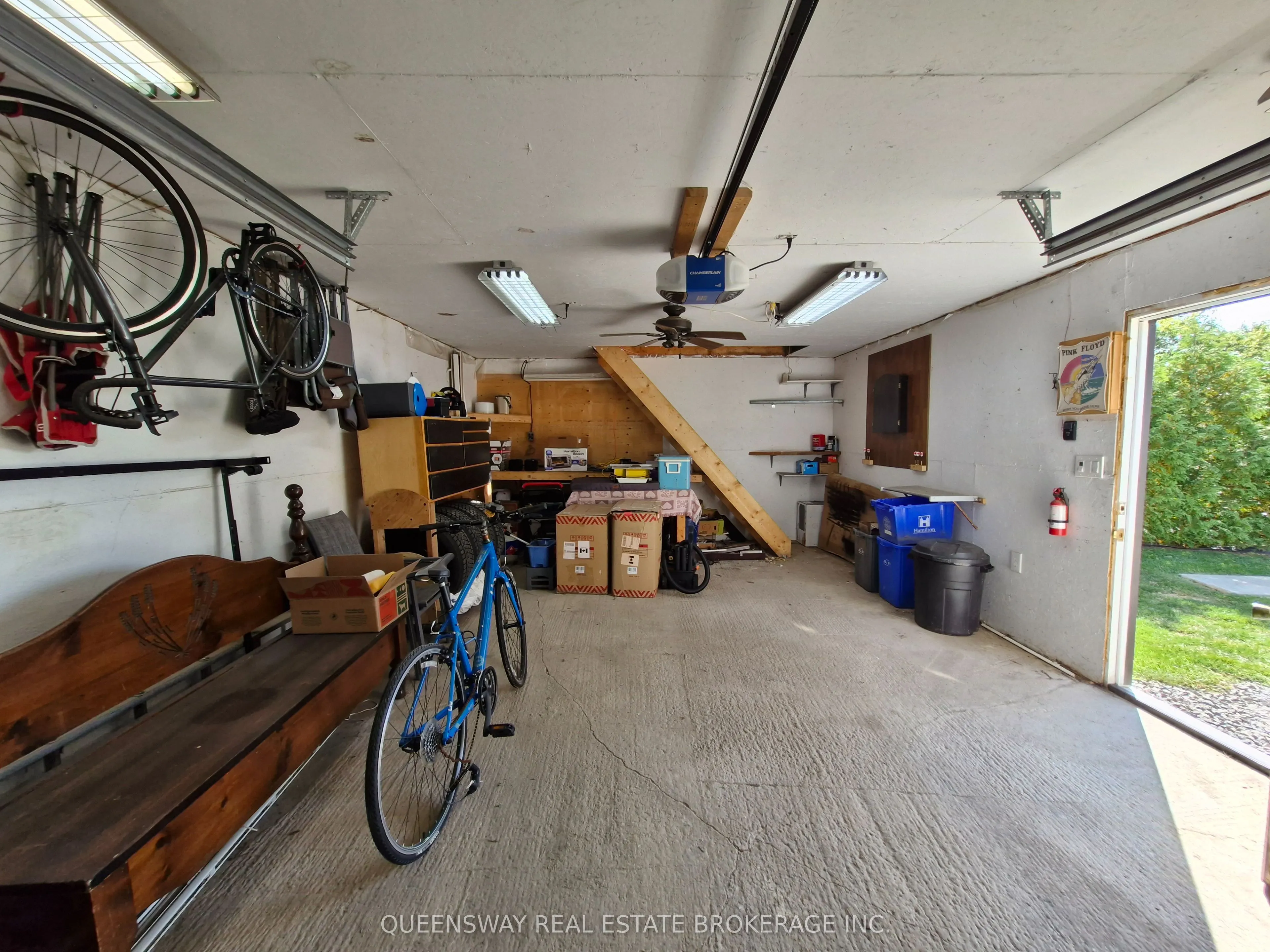 6485 #14 Regional Road