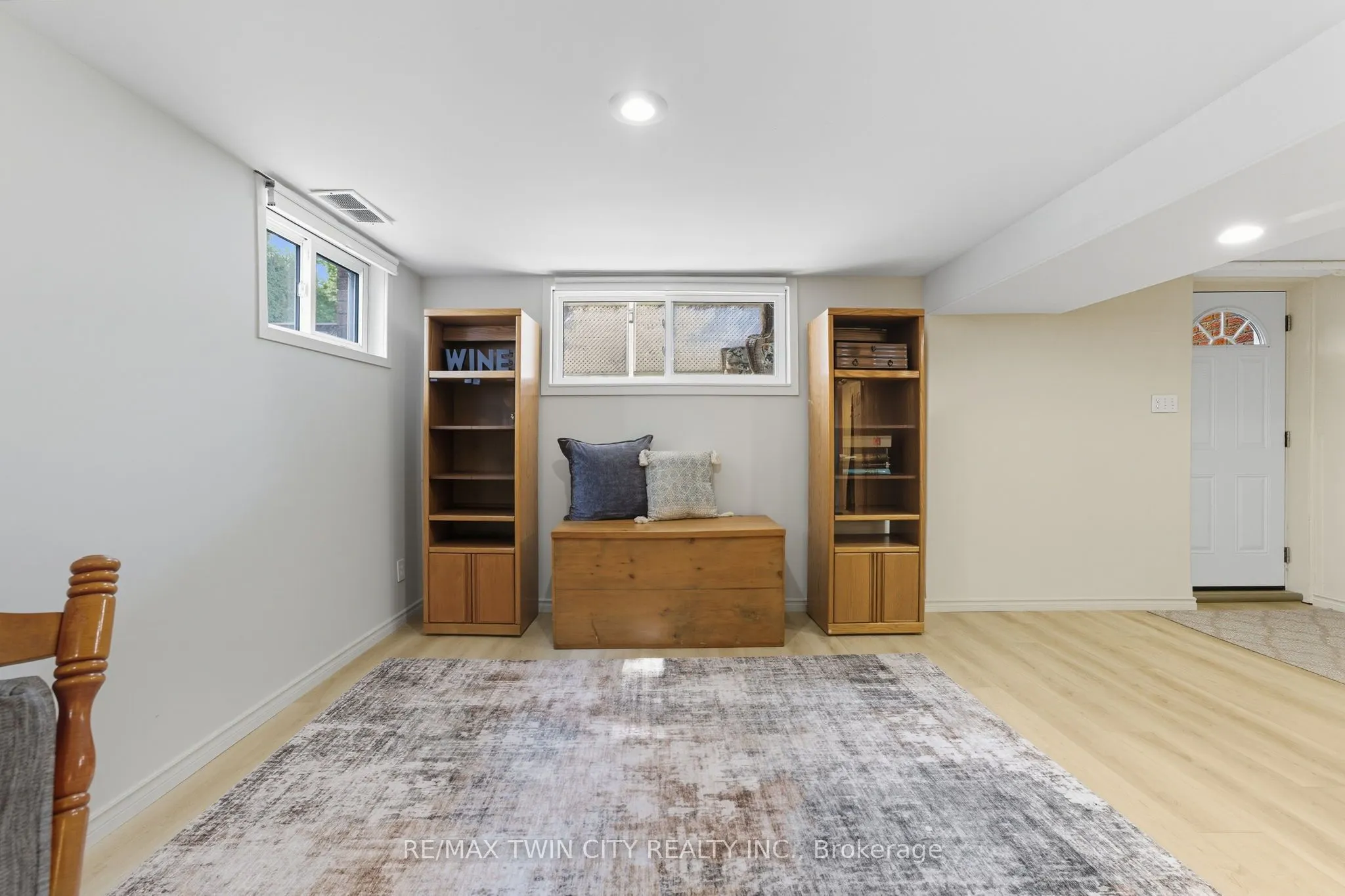 46 Ashgrove Avenue