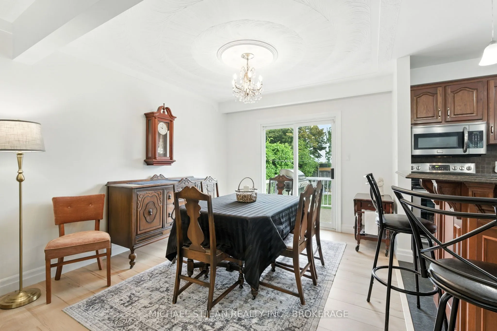 20 Woodside Drive