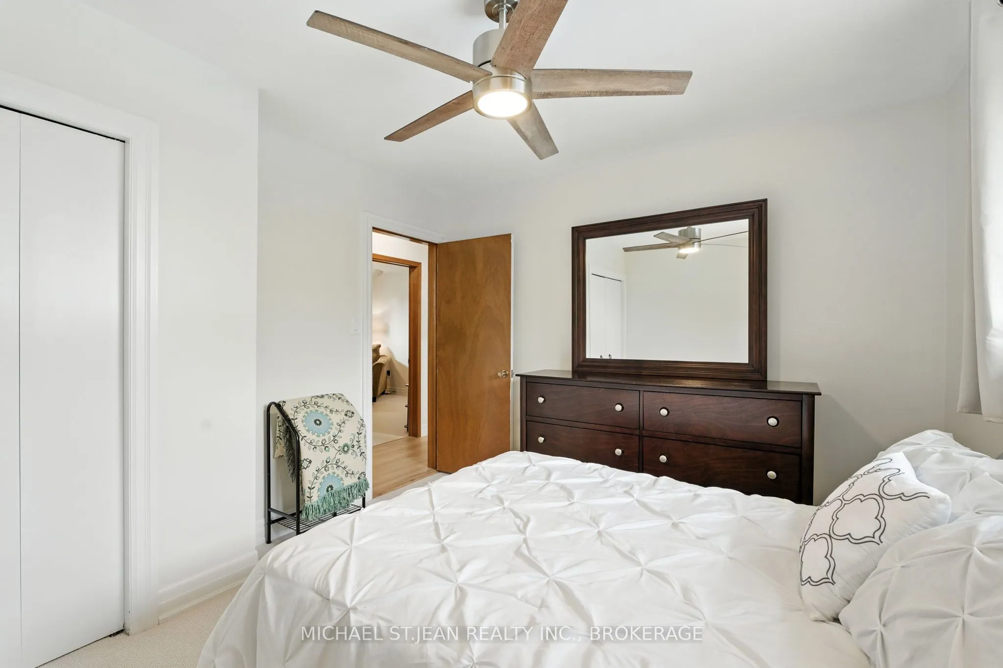 20 Woodside Drive