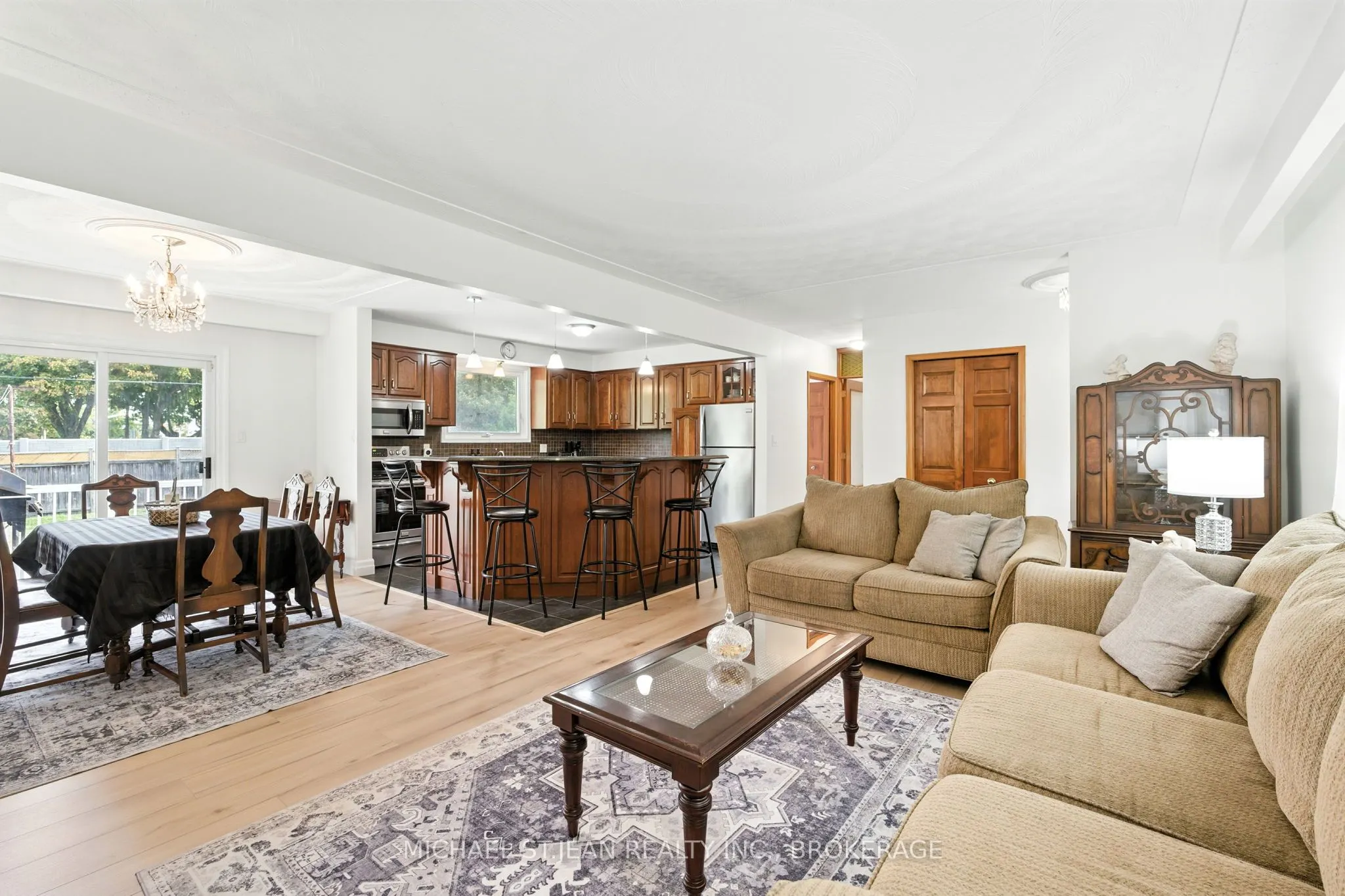 20 Woodside Drive