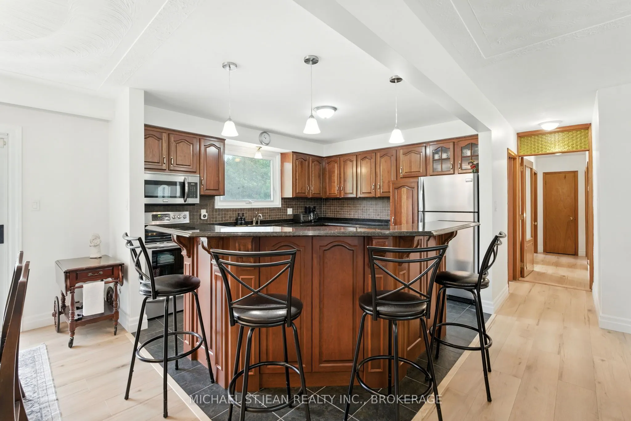 20 Woodside Drive