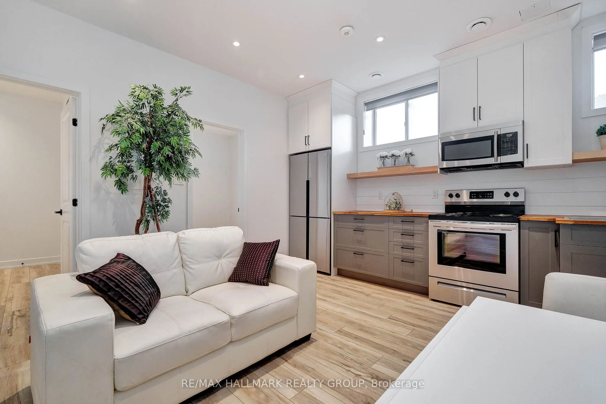 709A Carsons Road, #2