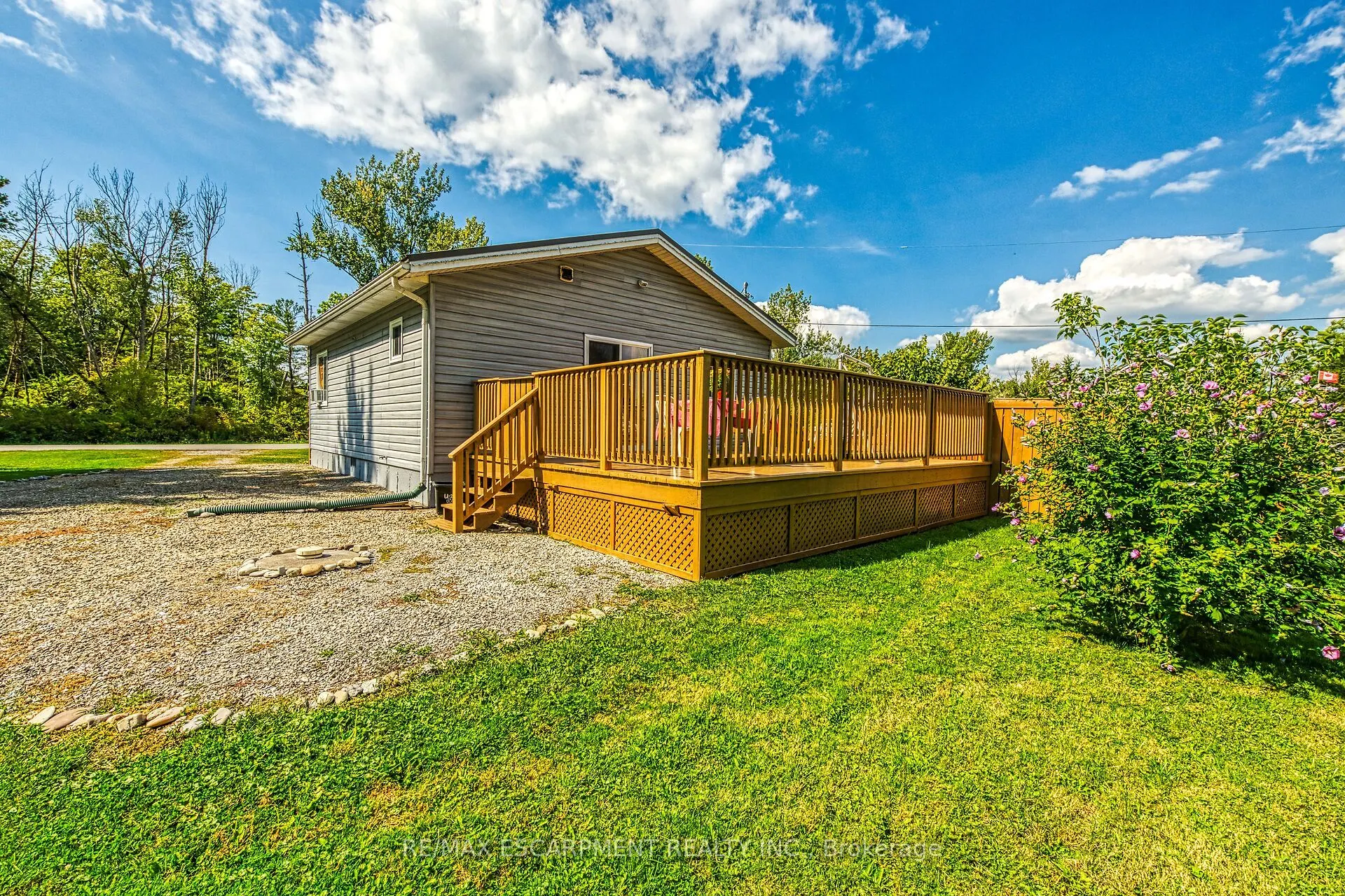 8 Downey Road