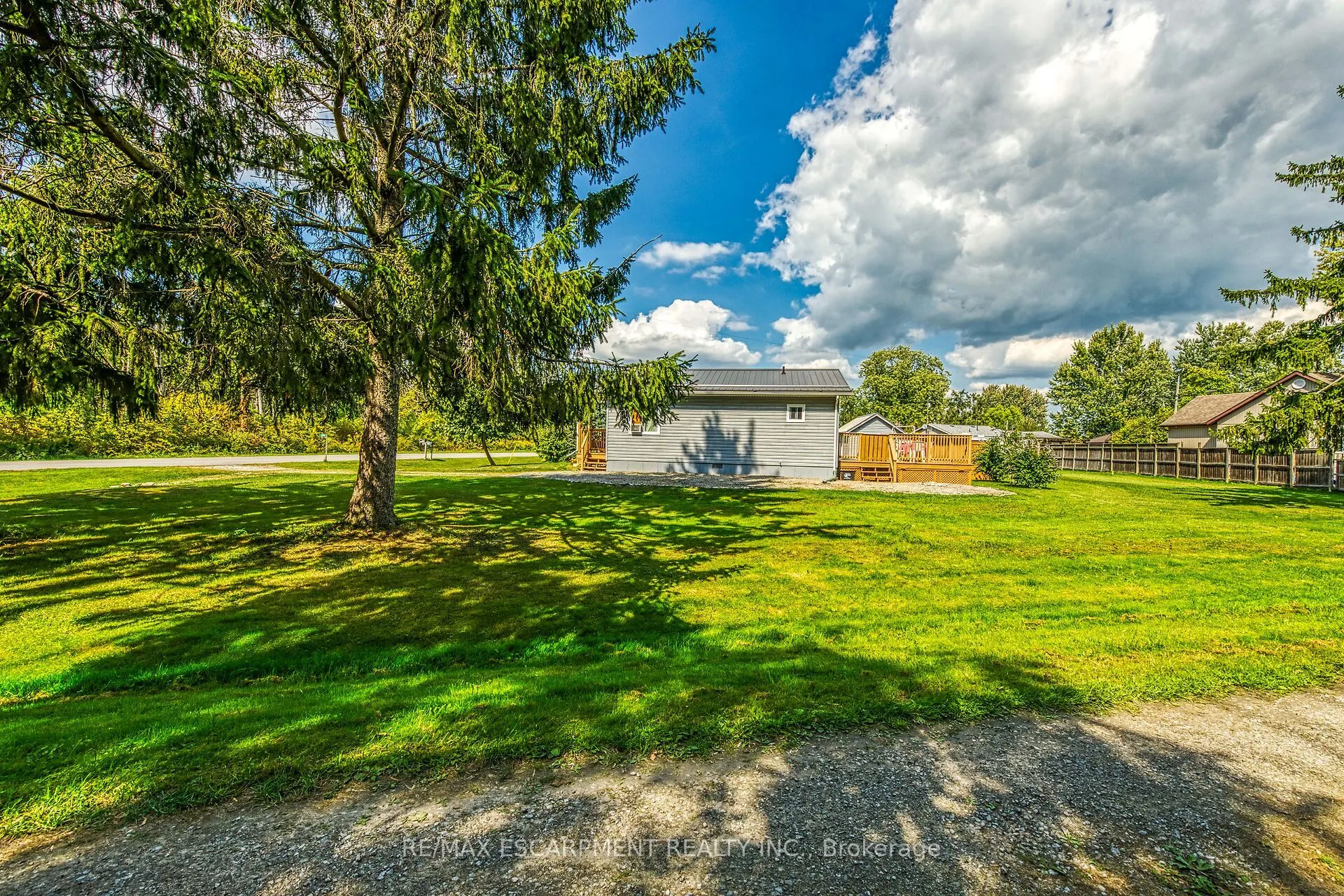 8 Downey Road