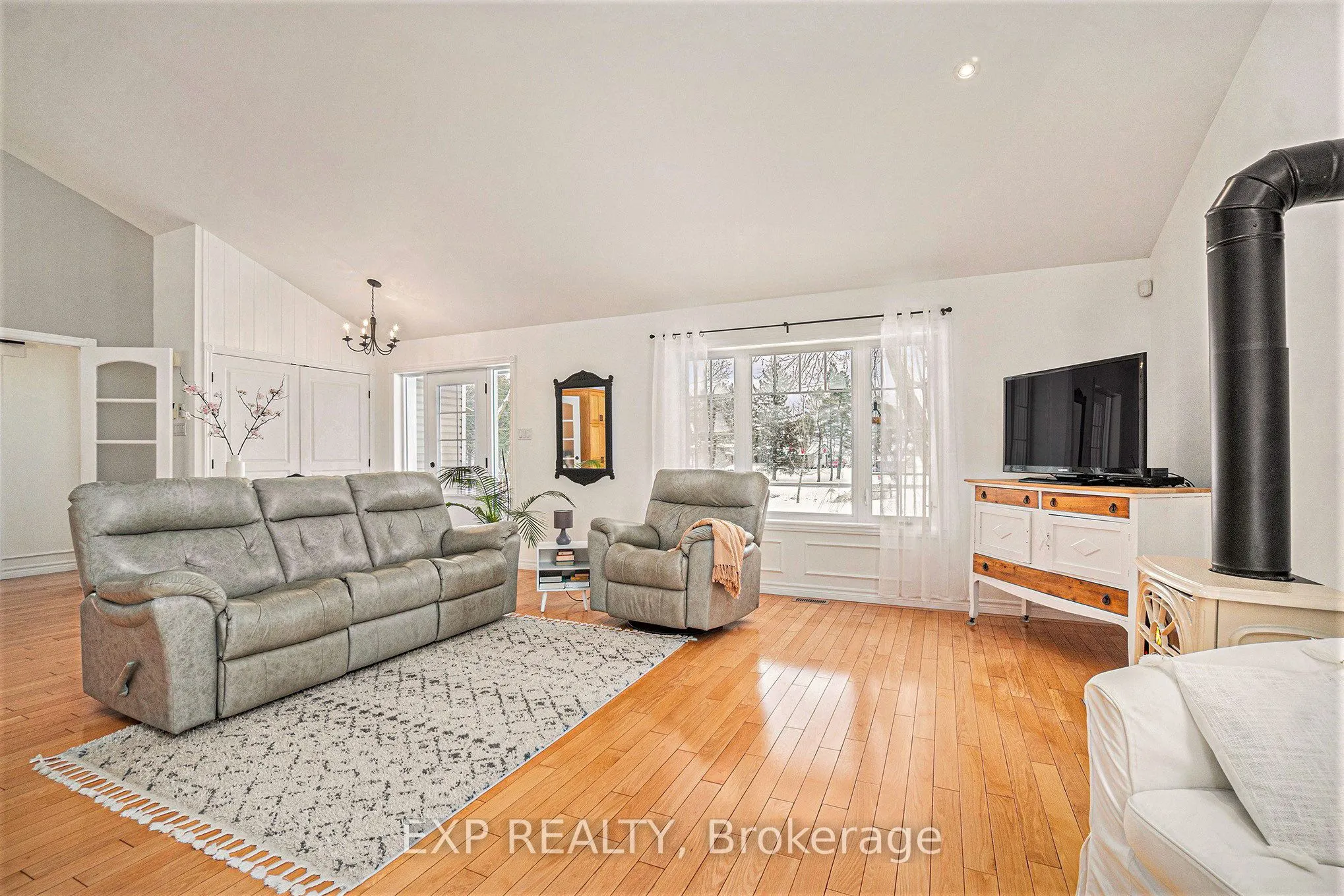 1508 St Andre Road