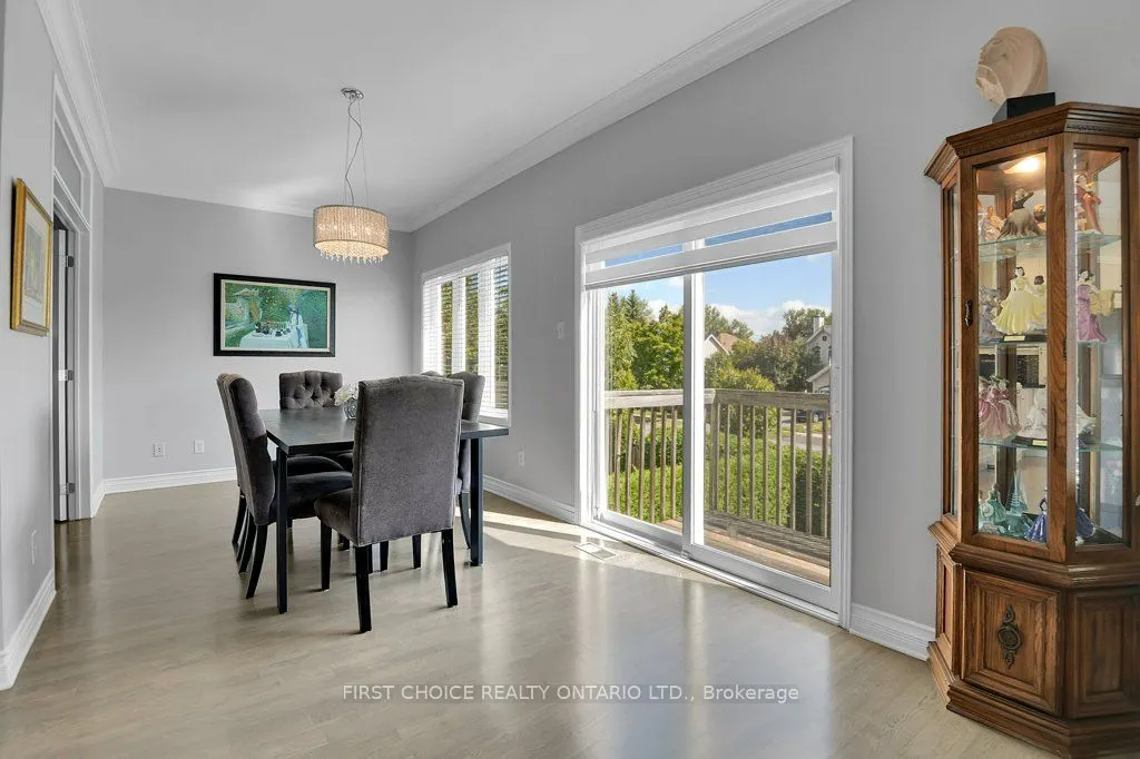 12 Kinmount Private