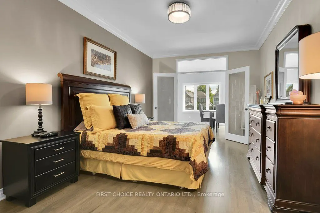 12 Kinmount Private