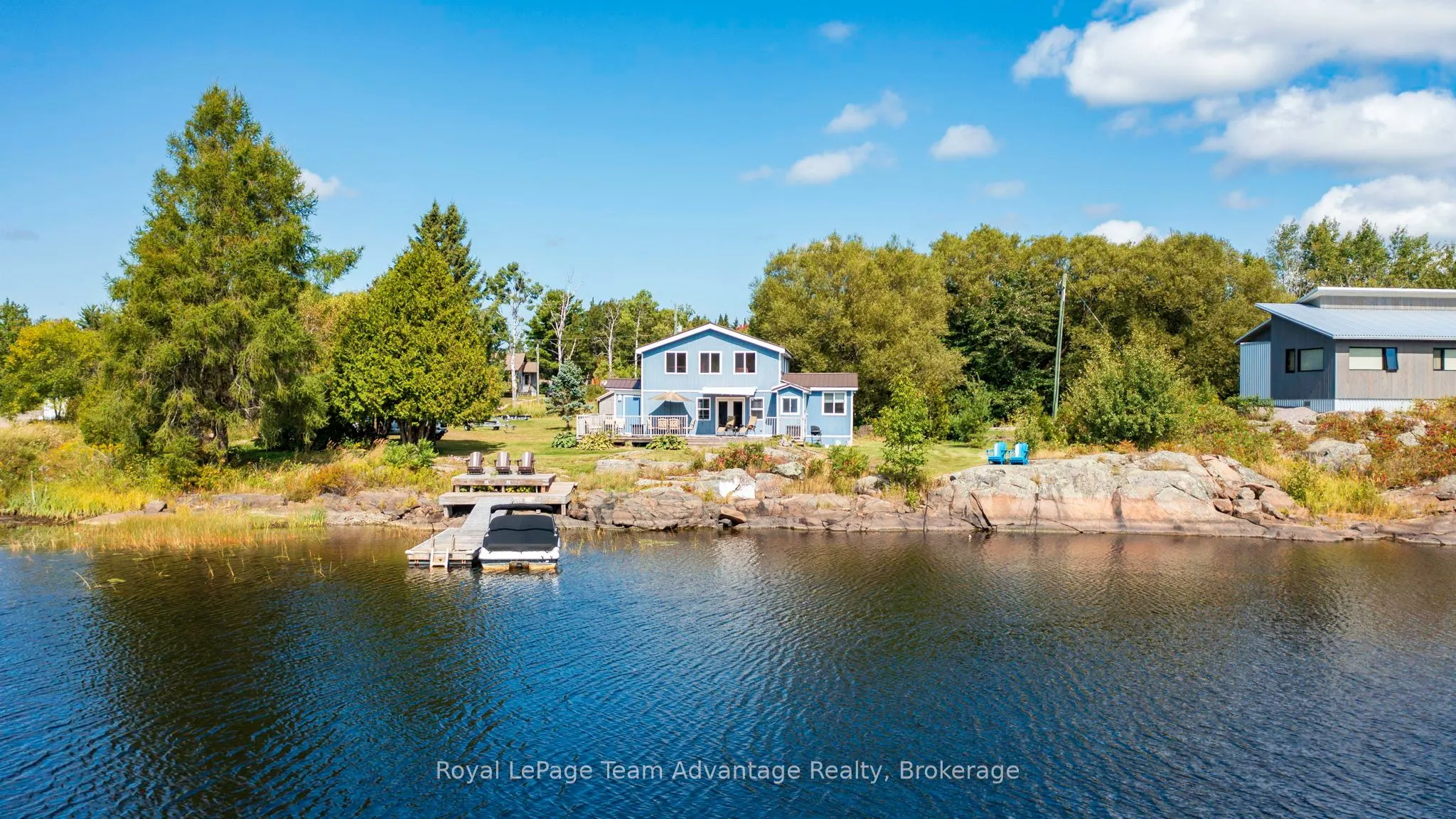 2046 Riverside Drive