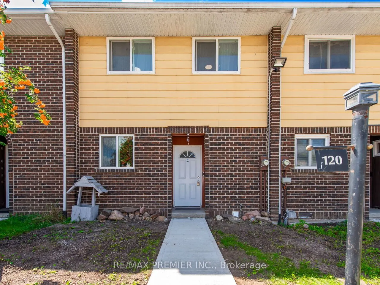 31 Greengate Road, #120