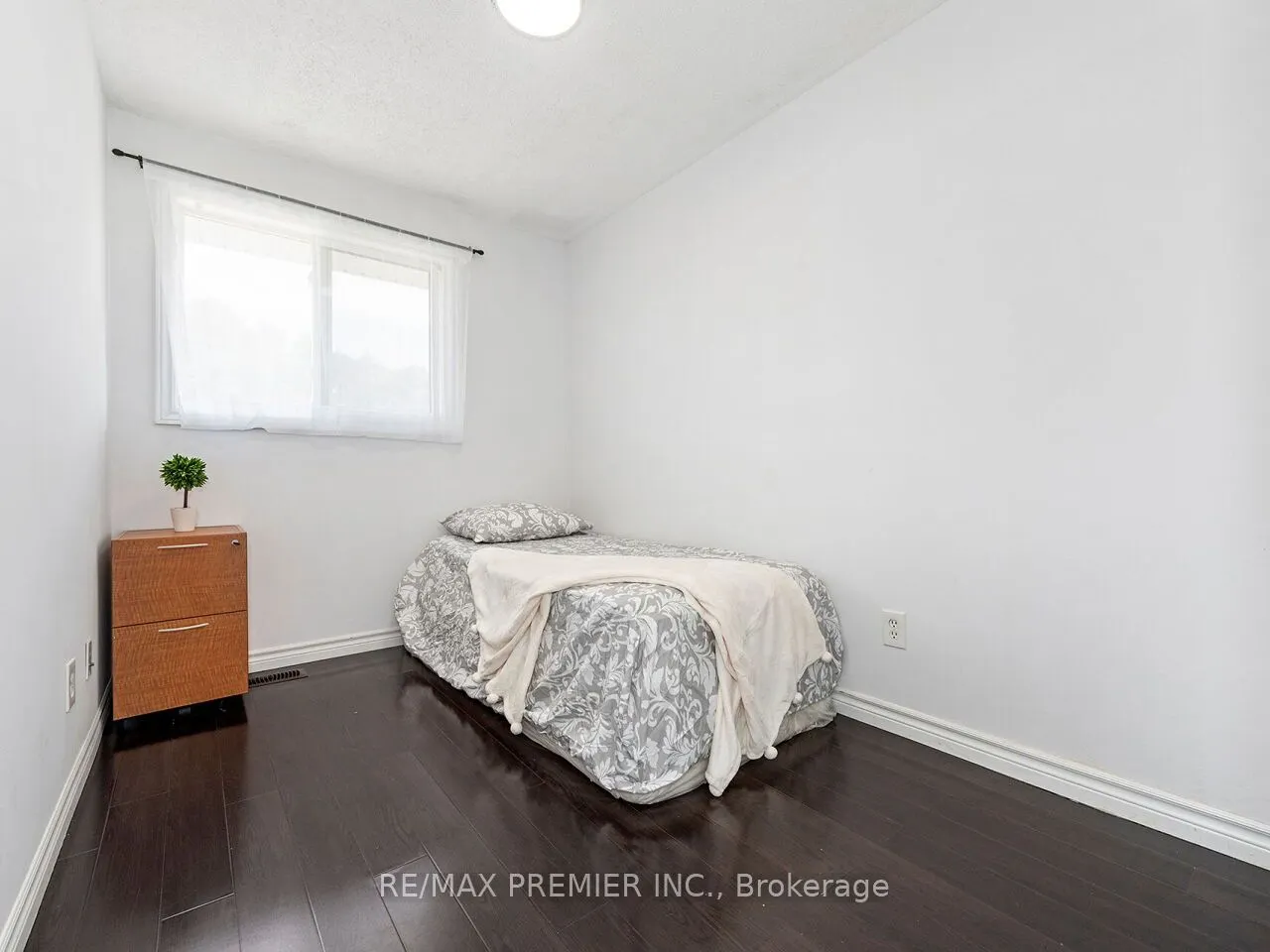 31 Greengate Road, #120