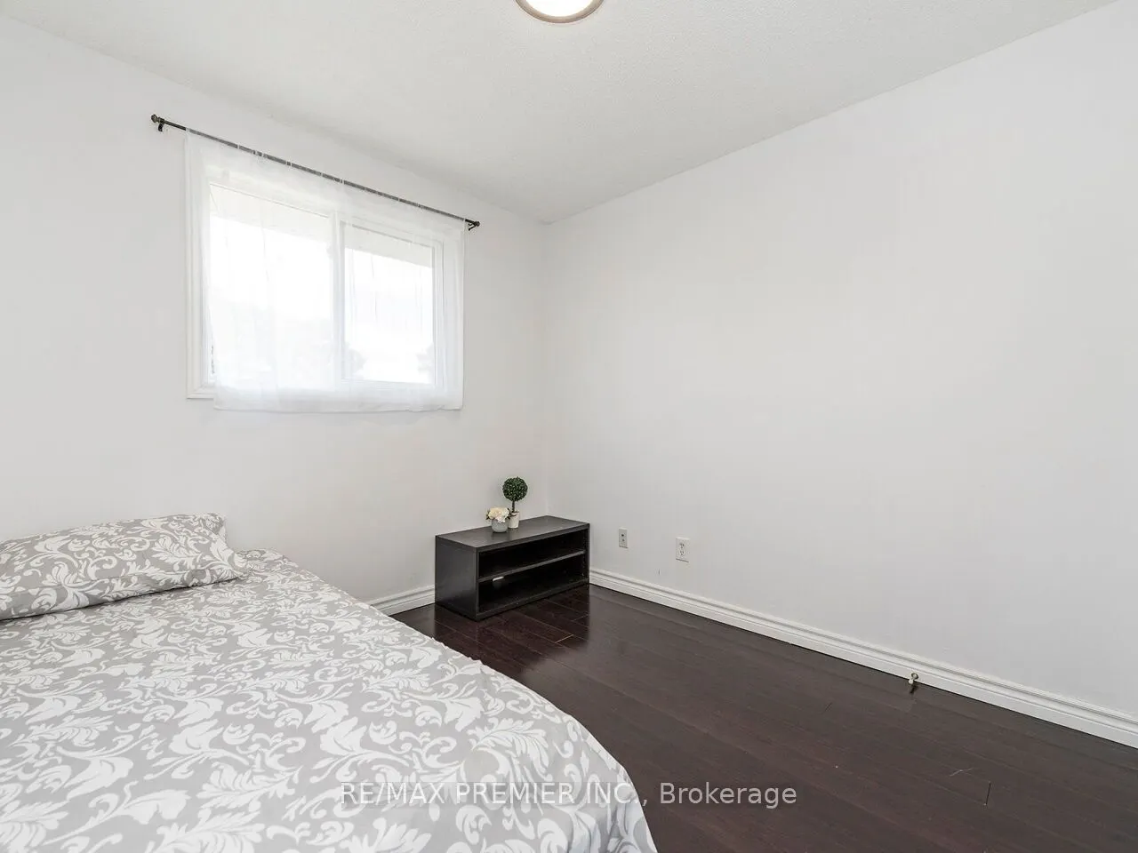 31 Greengate Road, #120