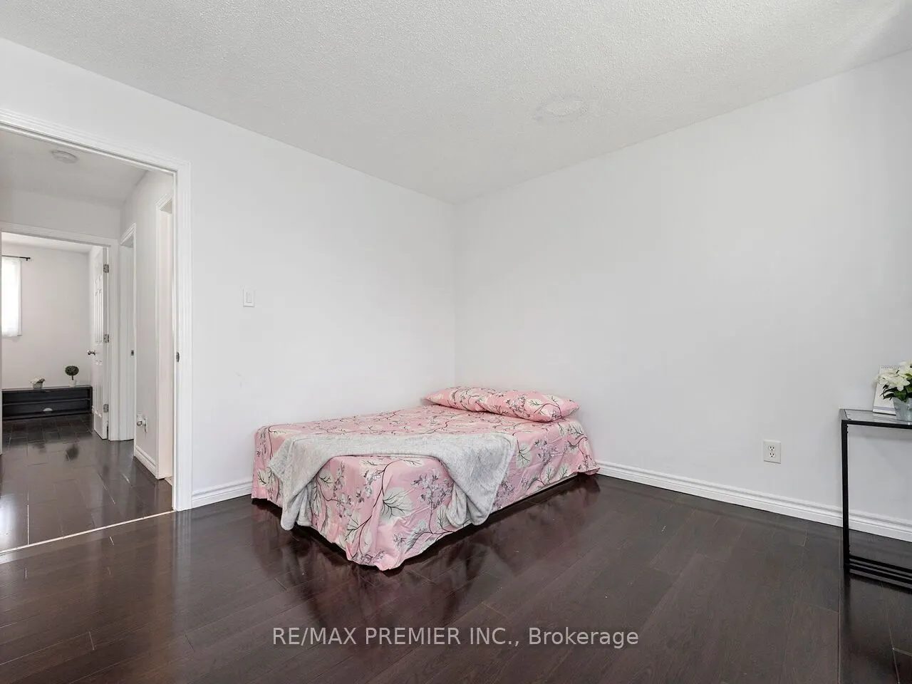 31 Greengate Road, #120