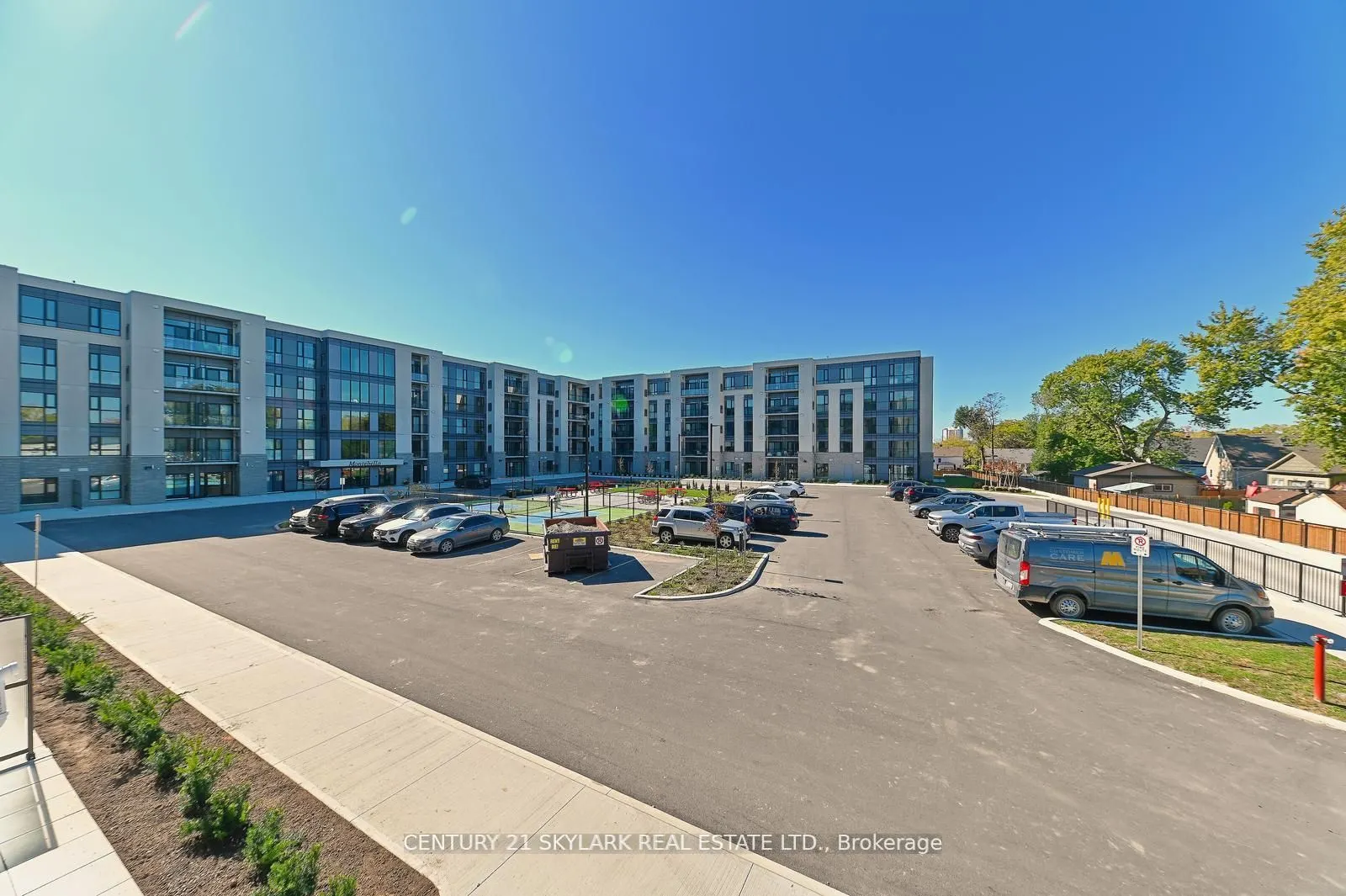 50 Herrick Ave Avenue N, #216