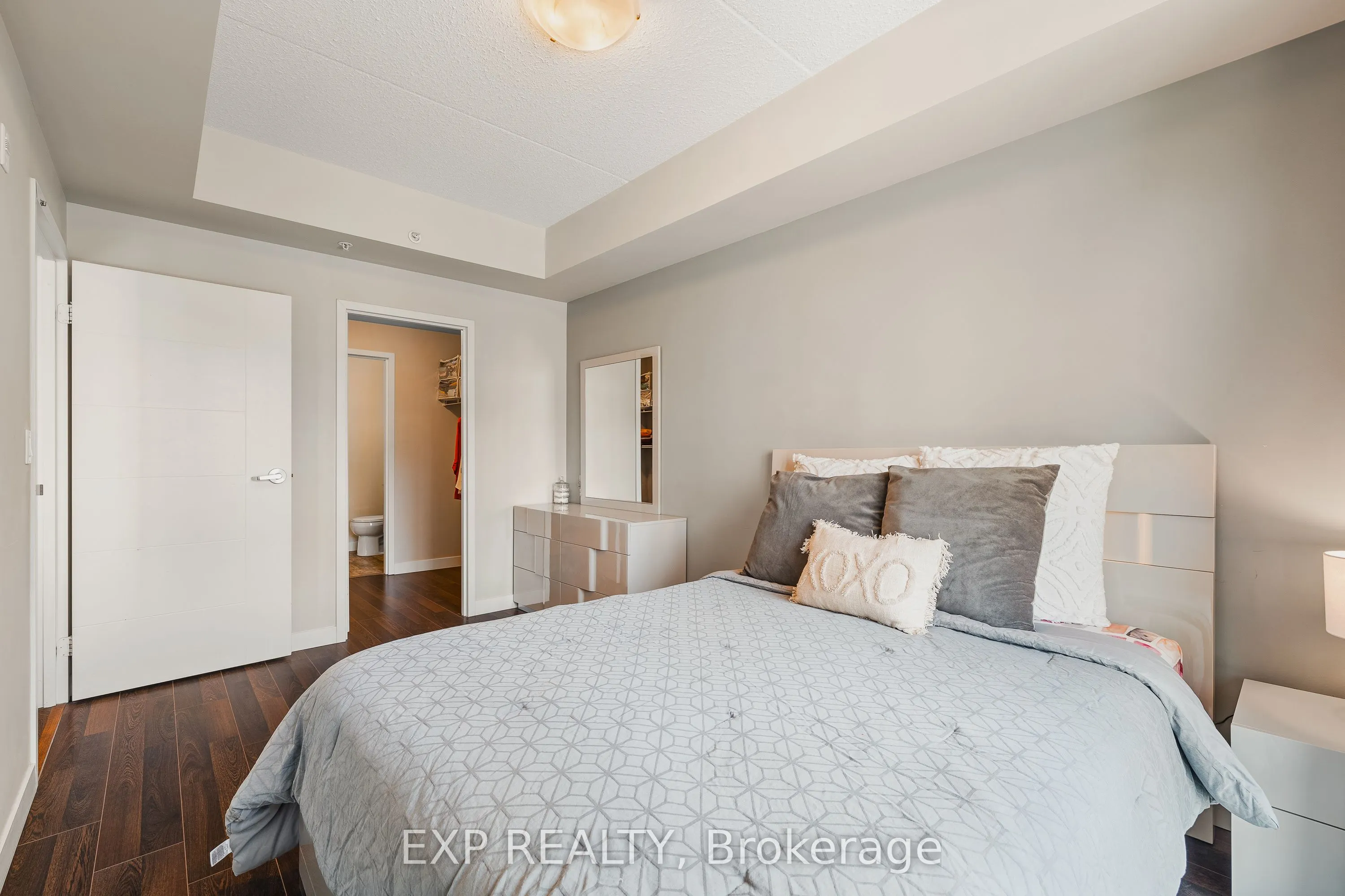 62 Balsam Street, #H302