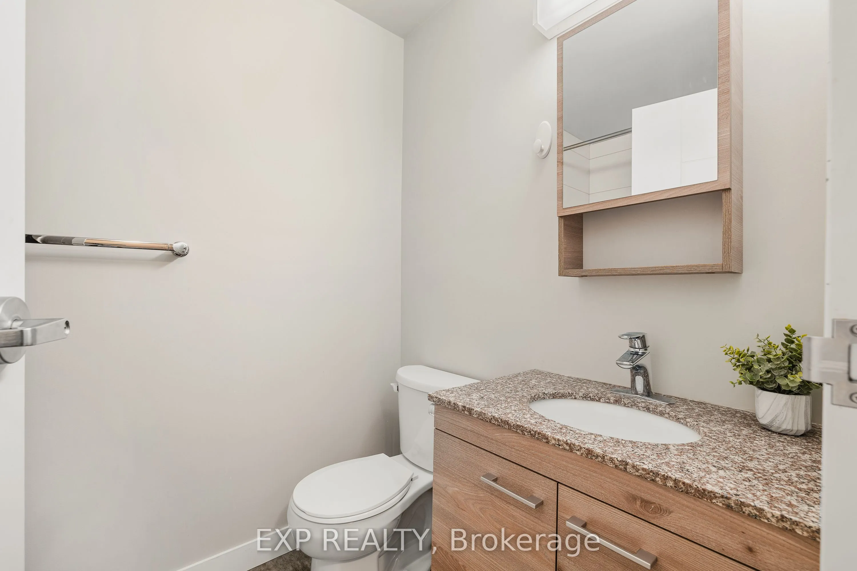 62 Balsam Street, #H302
