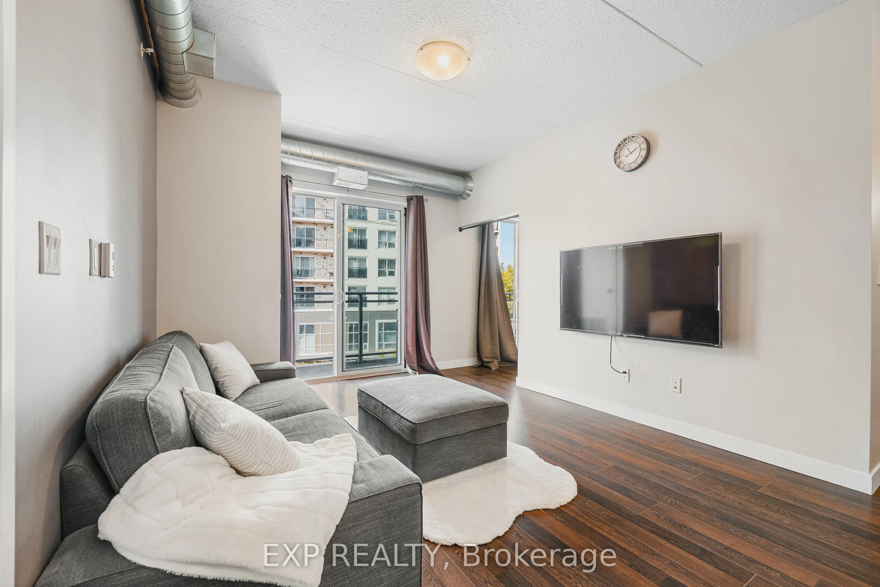 62 Balsam Street, #H302