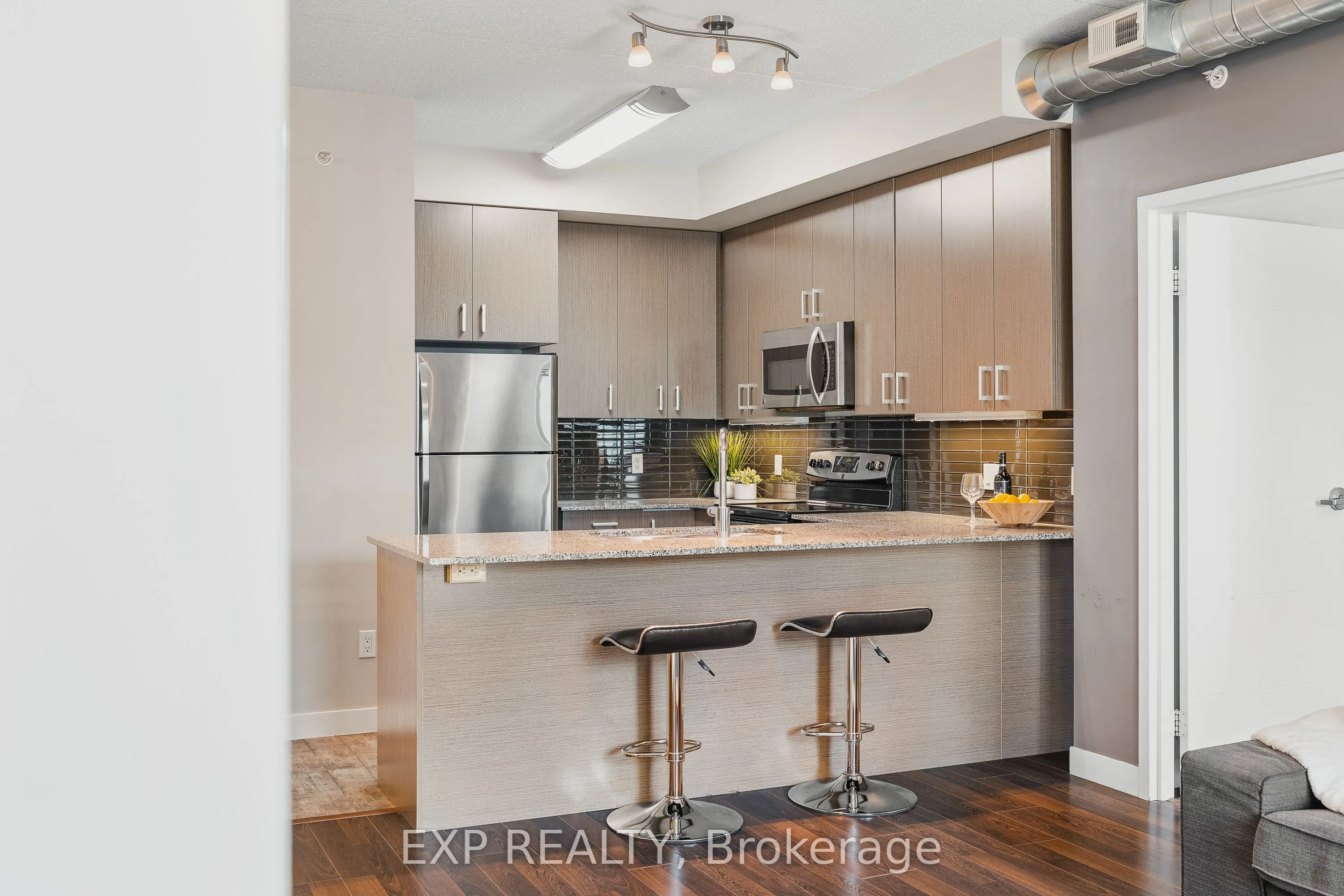 62 Balsam Street, #H302