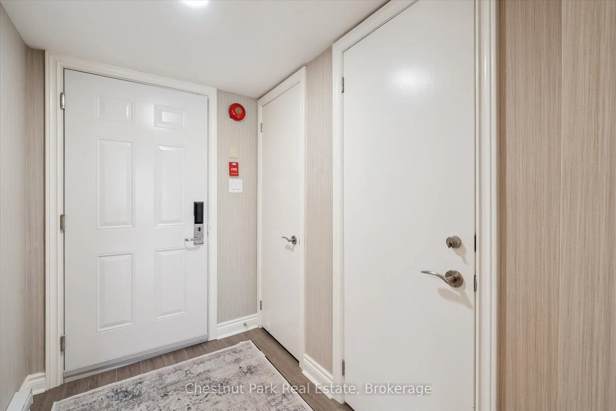 1235 Deerhurst Drive, #31-303