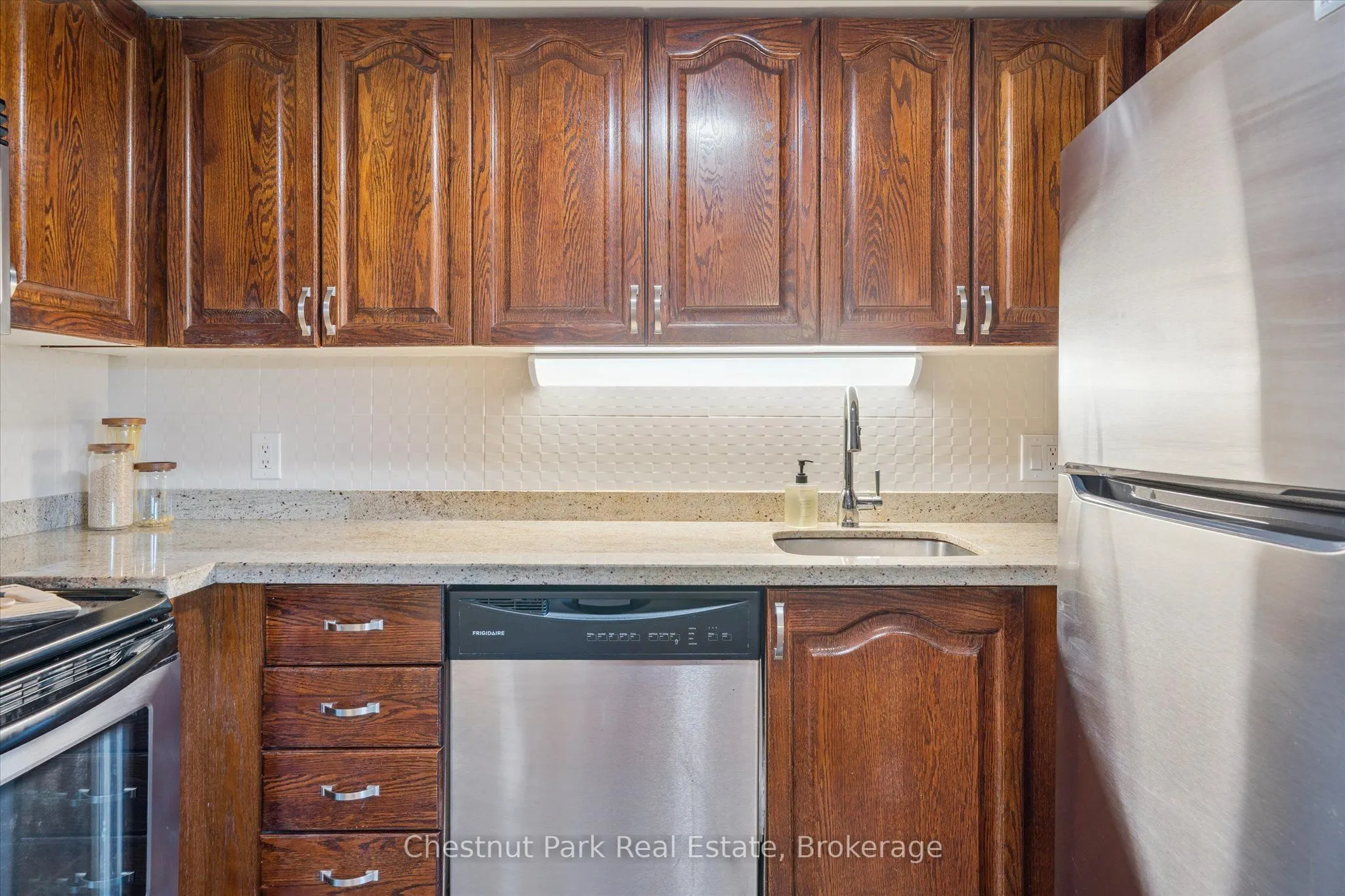 1235 Deerhurst Drive, #31-303