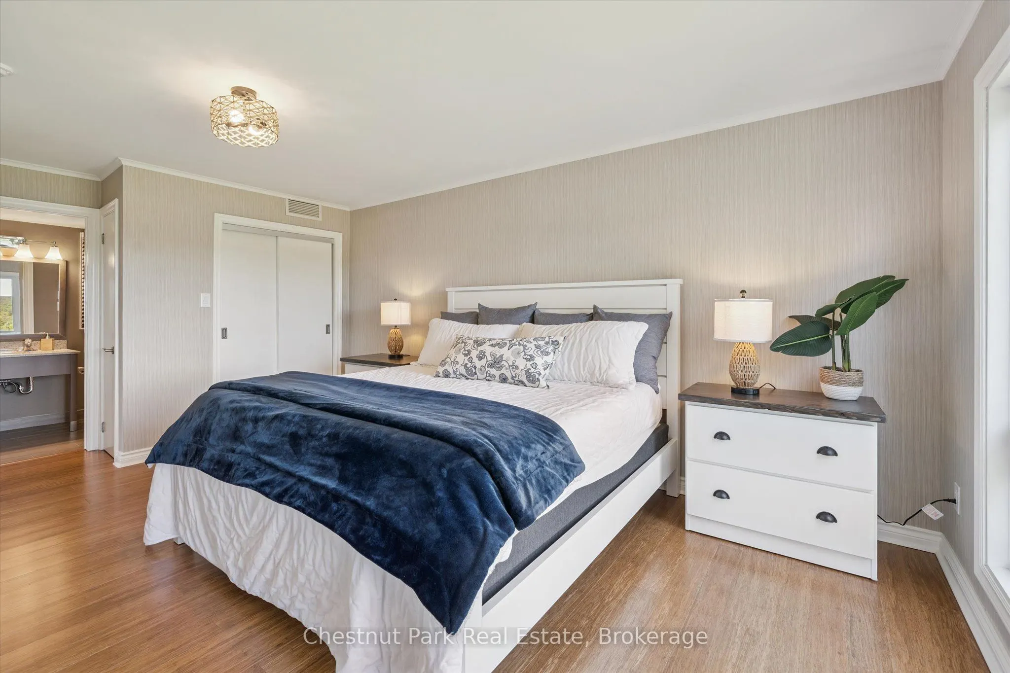 1235 Deerhurst Drive, #31-303