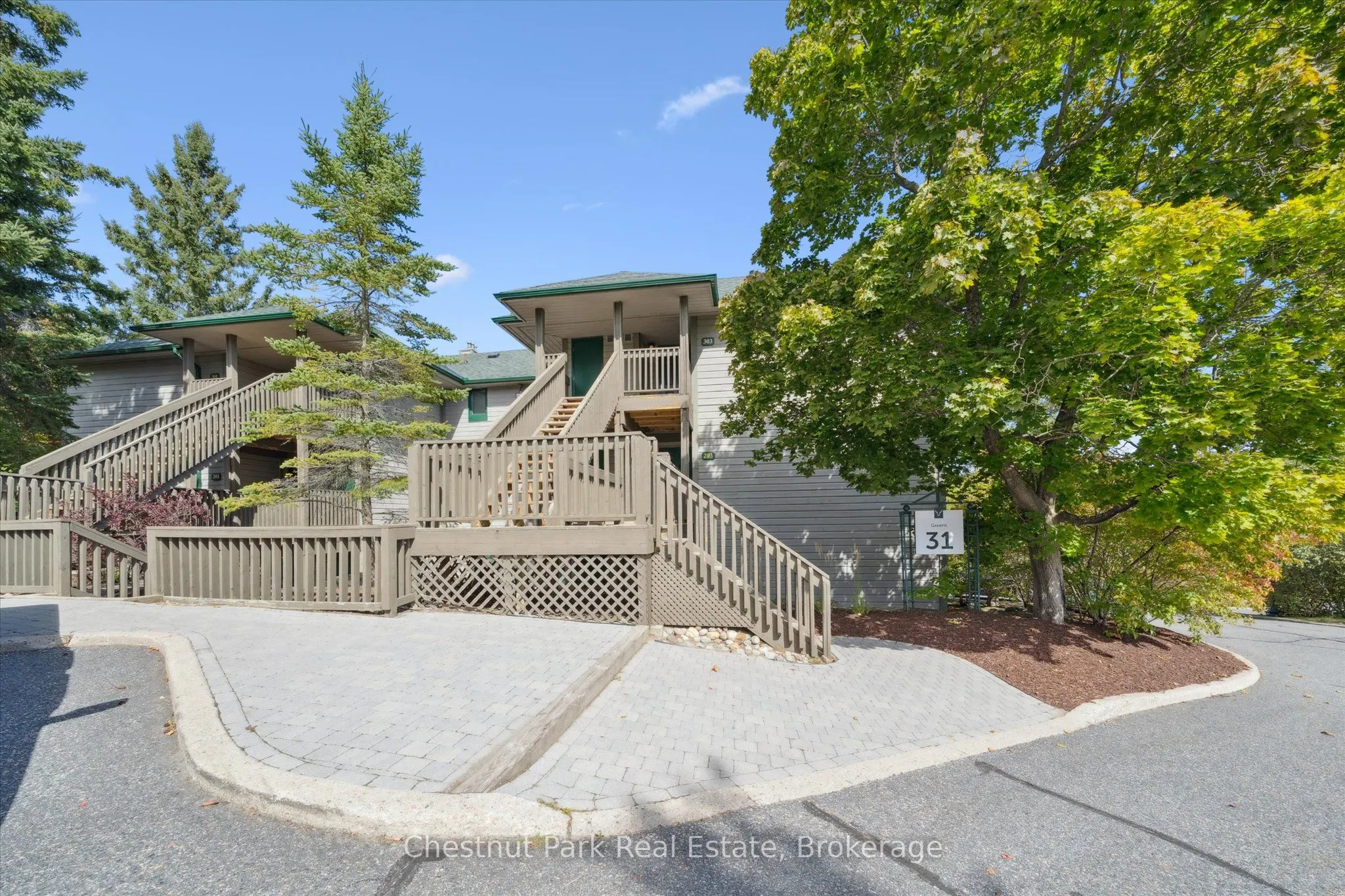1235 Deerhurst Drive, #31-303