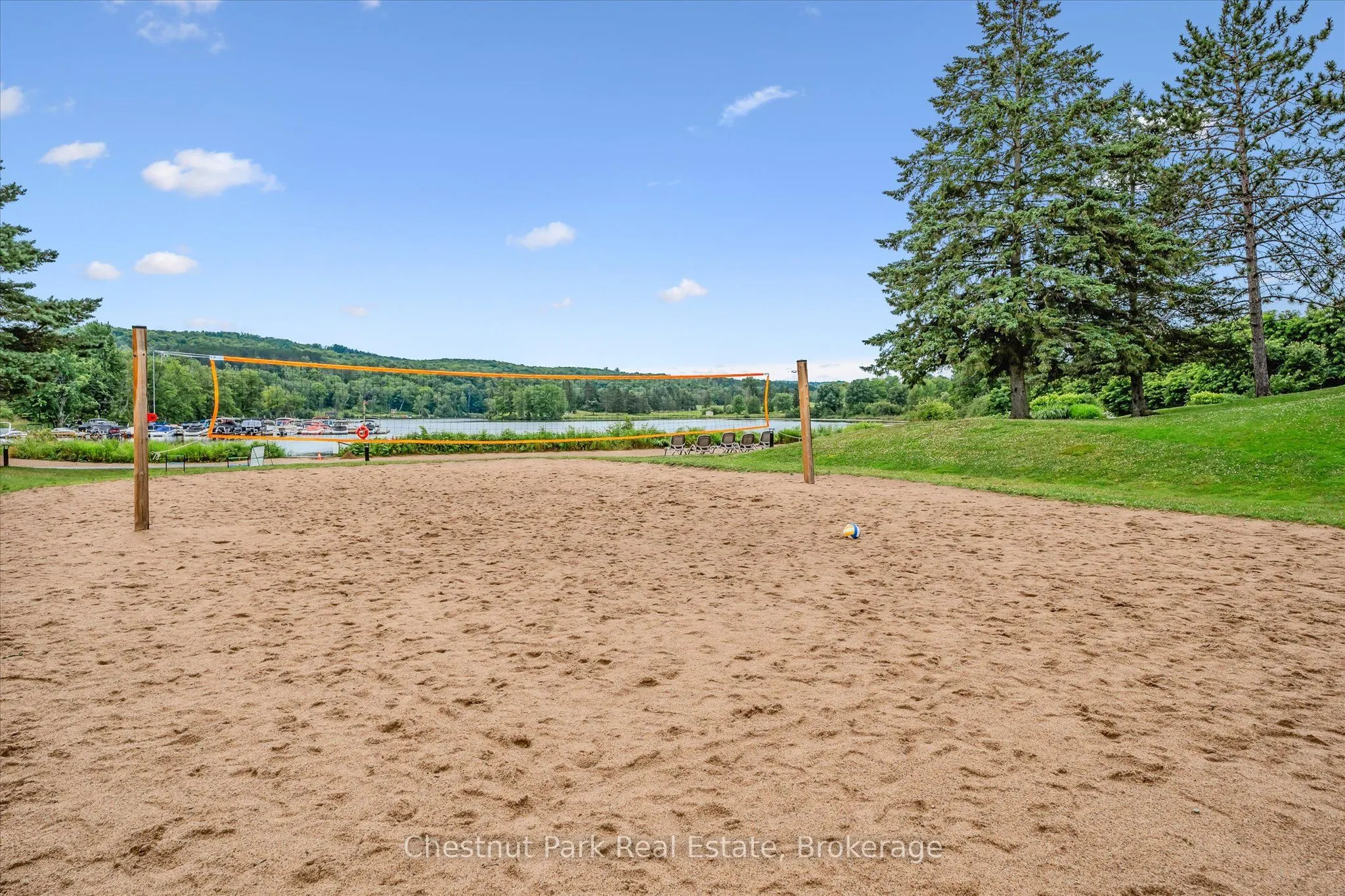 1235 Deerhurst Drive, #31-303
