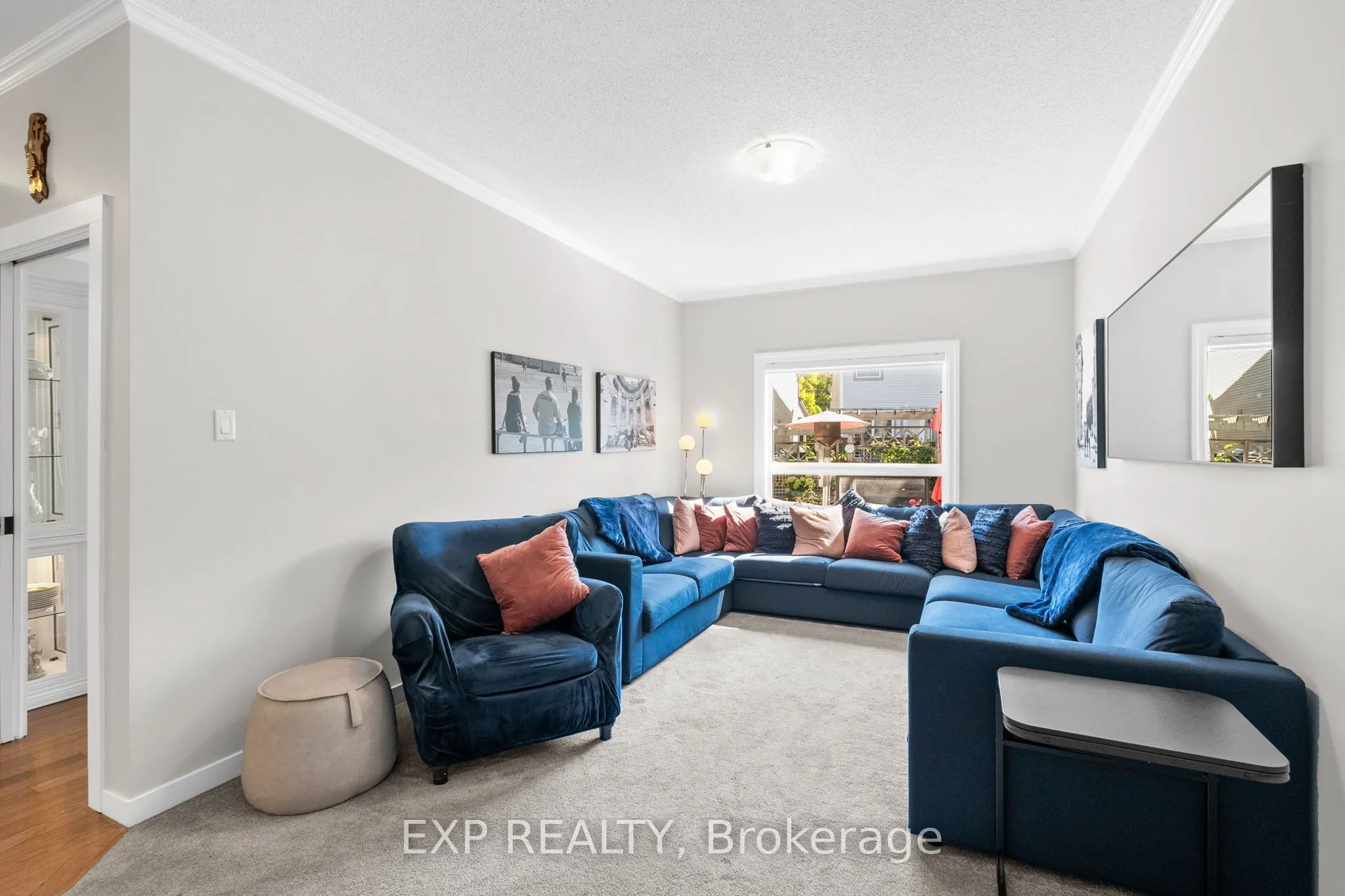 18 Golders Green Lane
