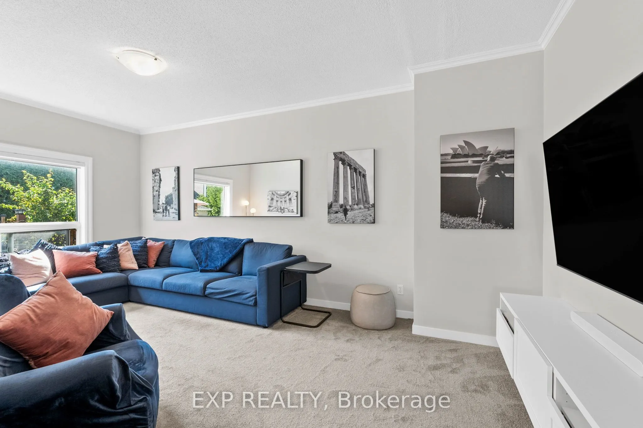 18 Golders Green Lane