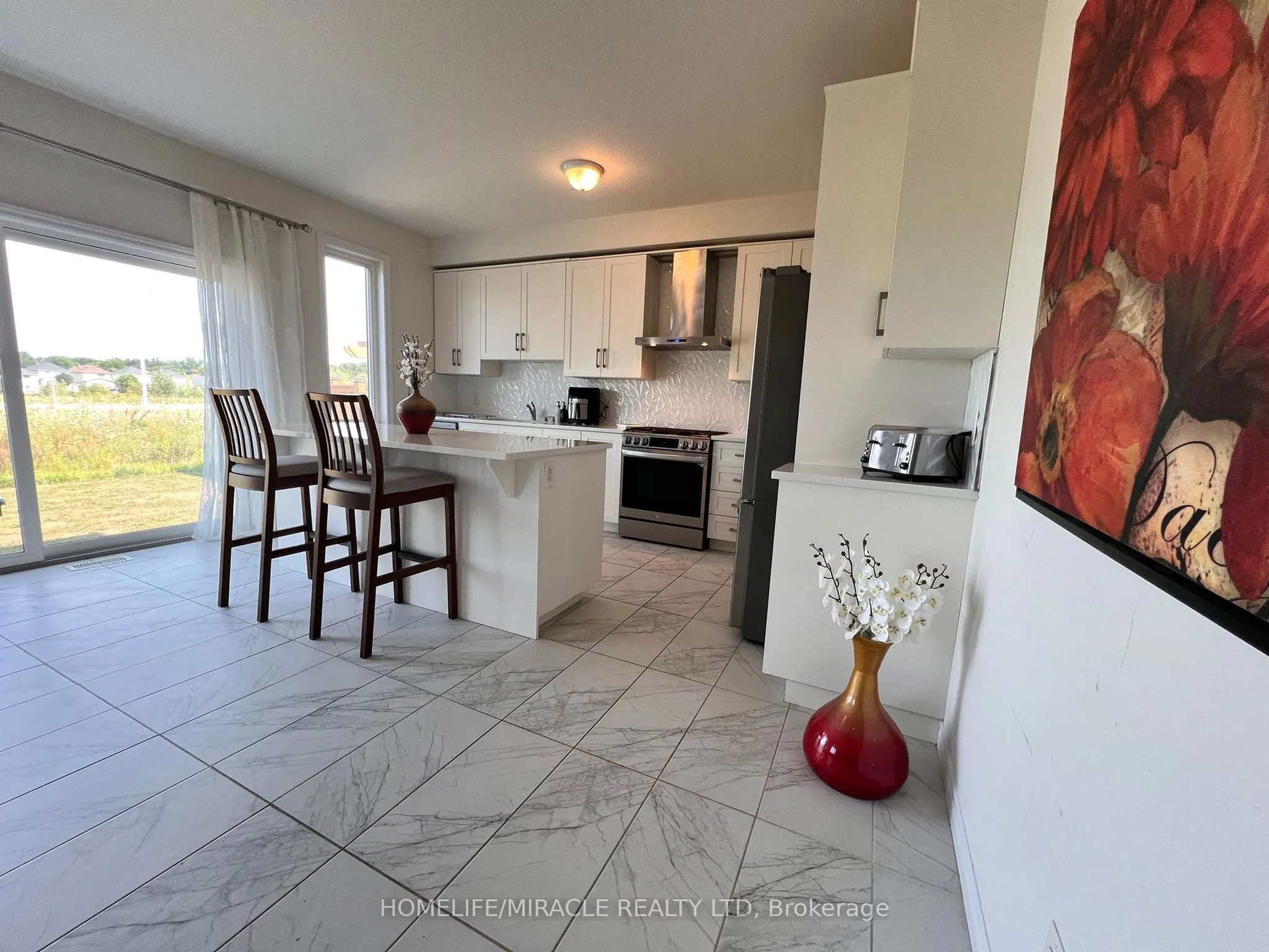 14 Gourlay Farm Lane N, #UPPER UNIT
