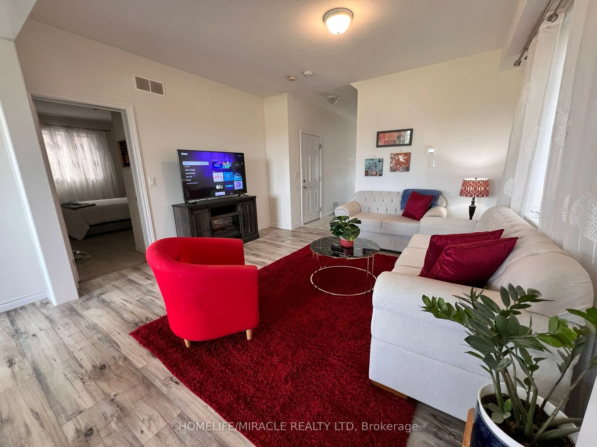 14 Gourlay Farm Lane N, #UPPER UNIT