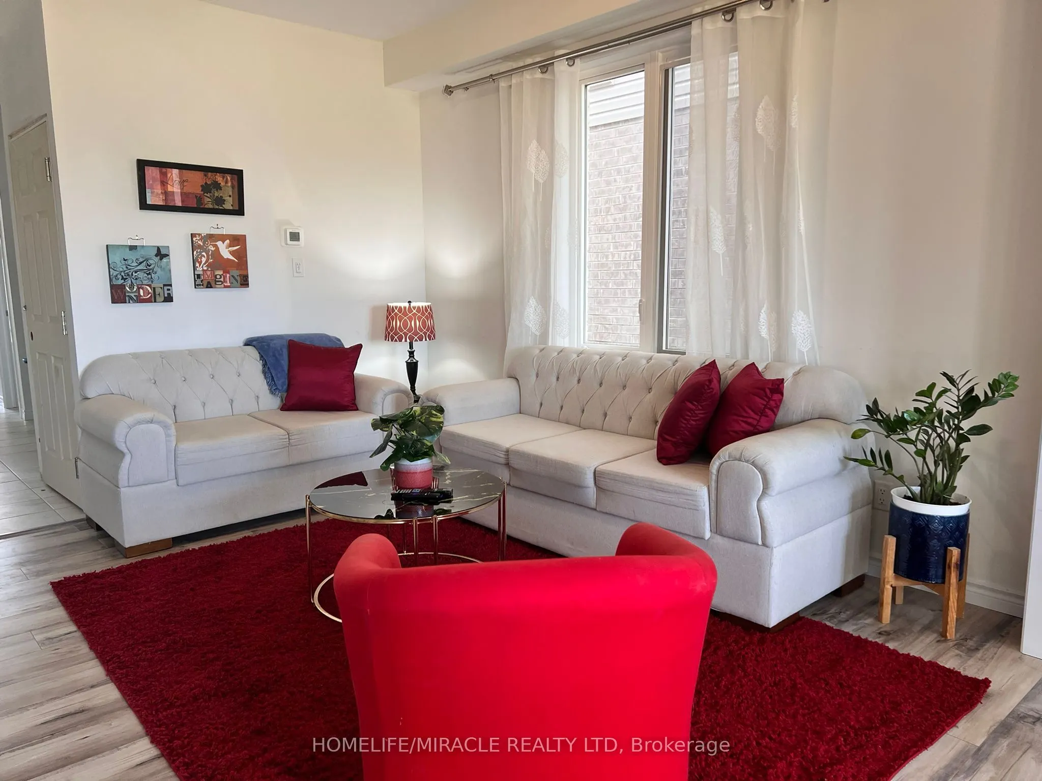 14 Gourlay Farm Lane N, #UPPER UNIT