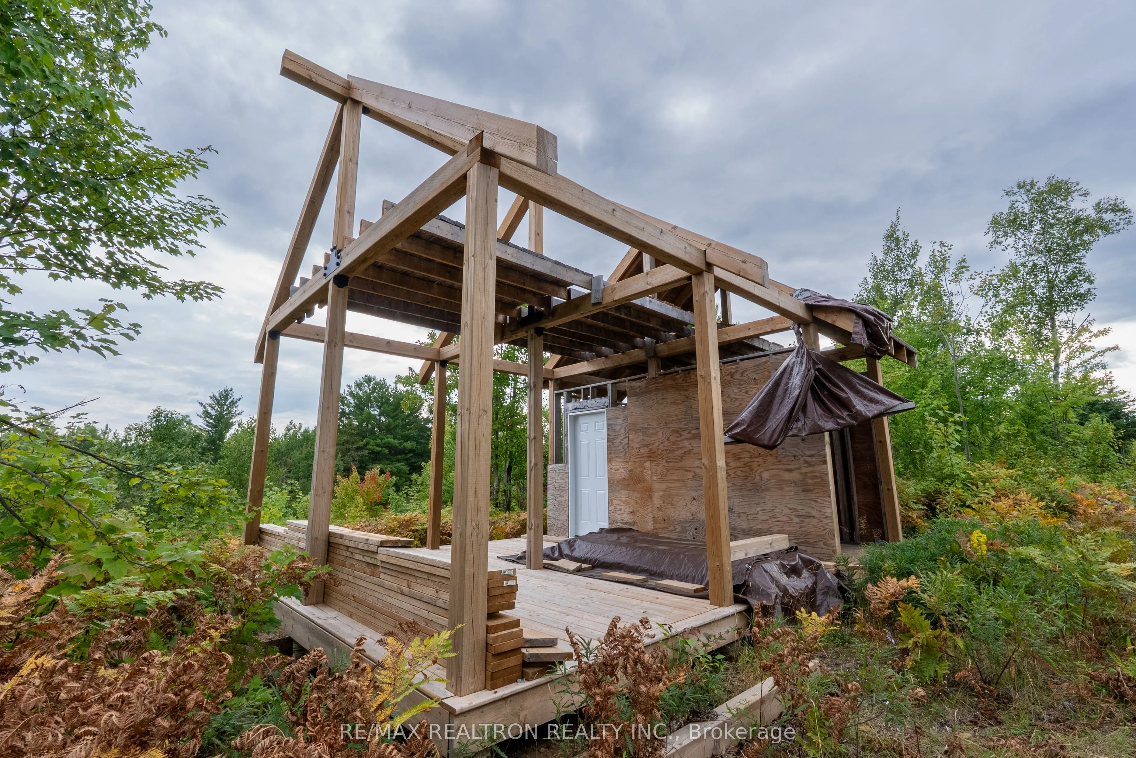 Lot 7 Con 6 LABROSSE Road W