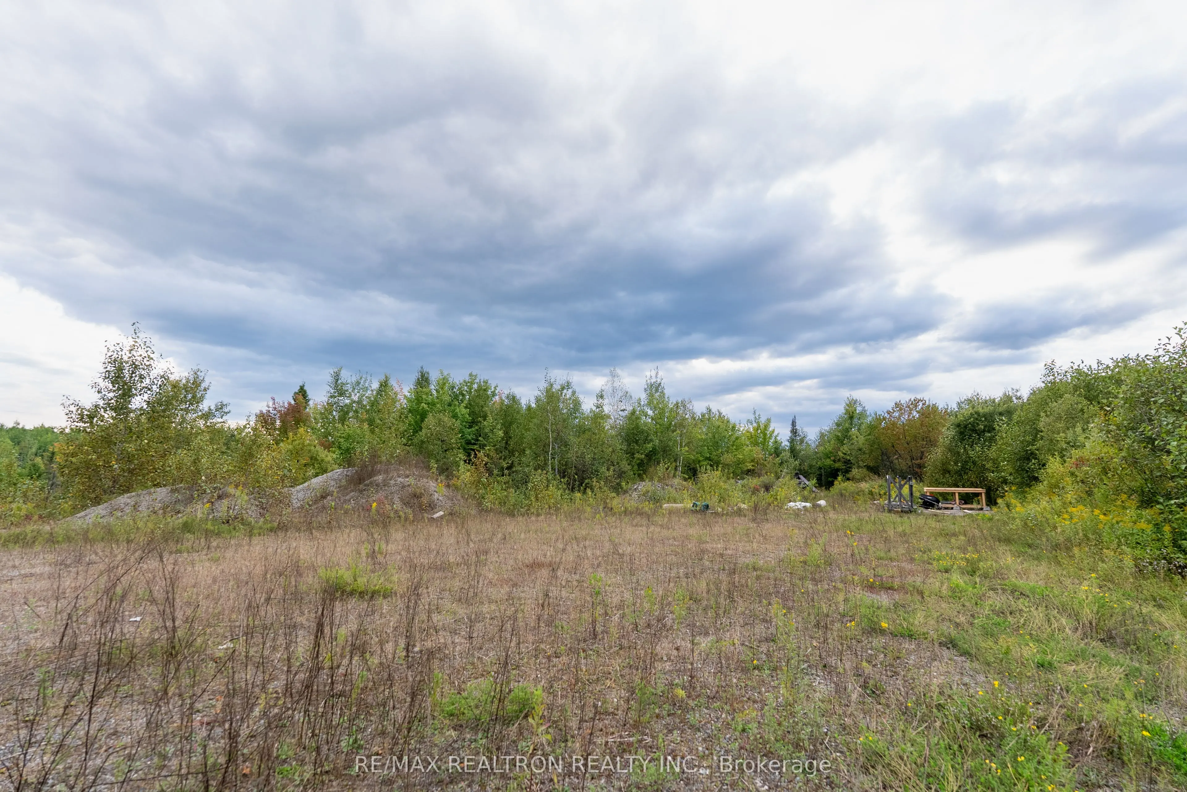 Lot 7 Con 6 LABROSSE Road W