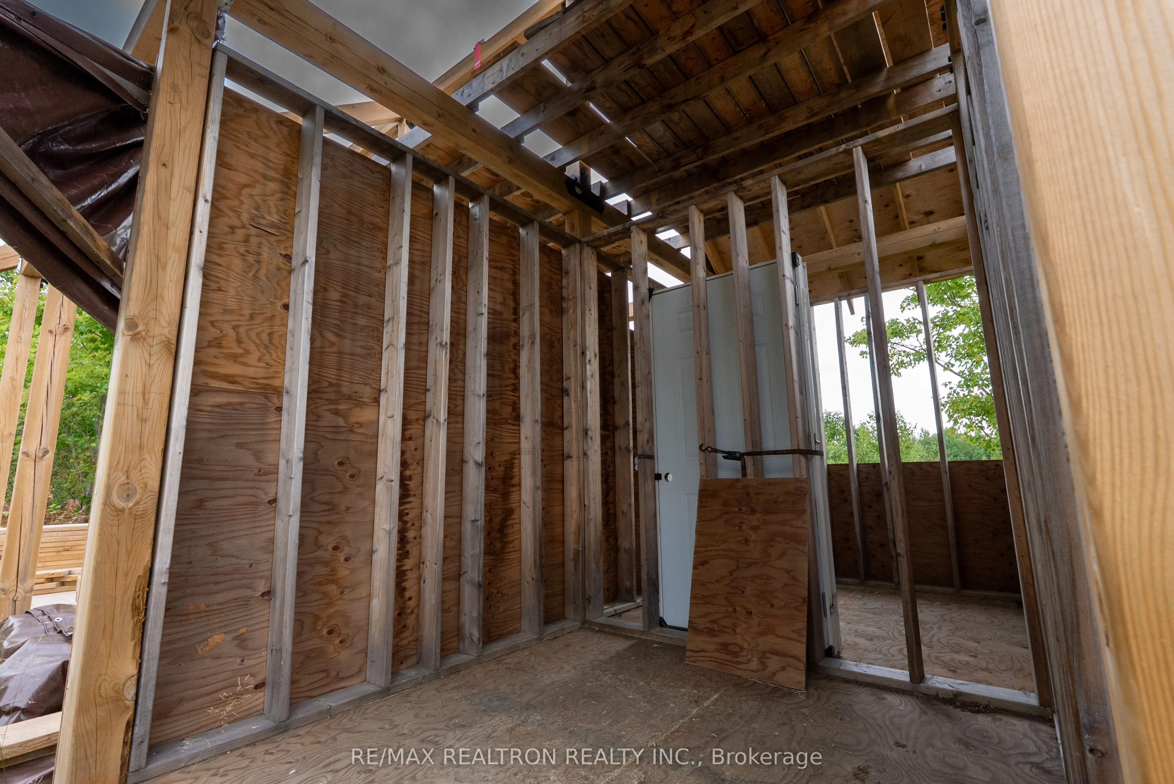 Lot 7 Con 6 LABROSSE Road W