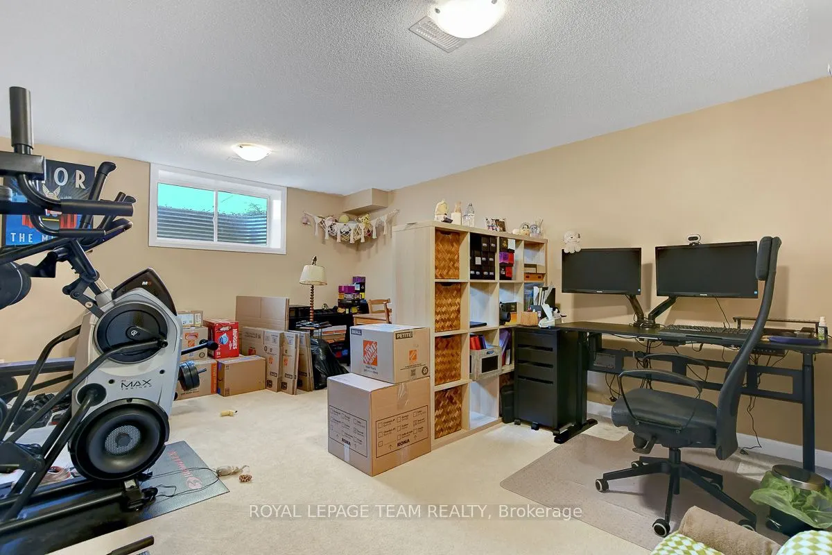 545 Decoeur Drive